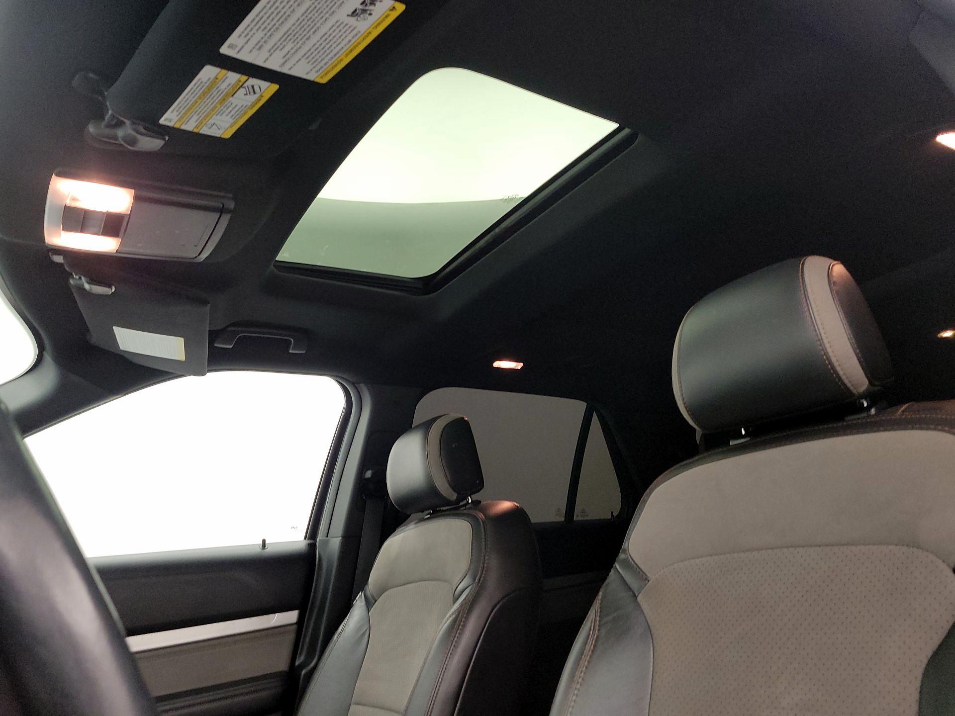 Thumbnail: 2017 Ford Explorer - 20