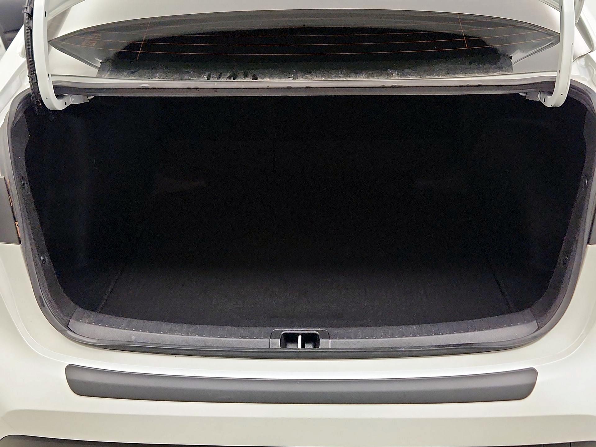 Thumbnail: 2025 Toyota Corolla - 20