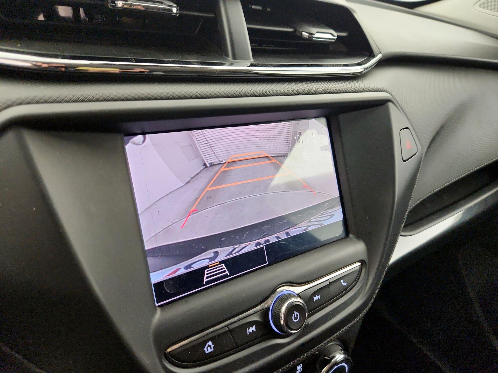 Thumbnail: 2023 Chevrolet TrailBlazer - 14