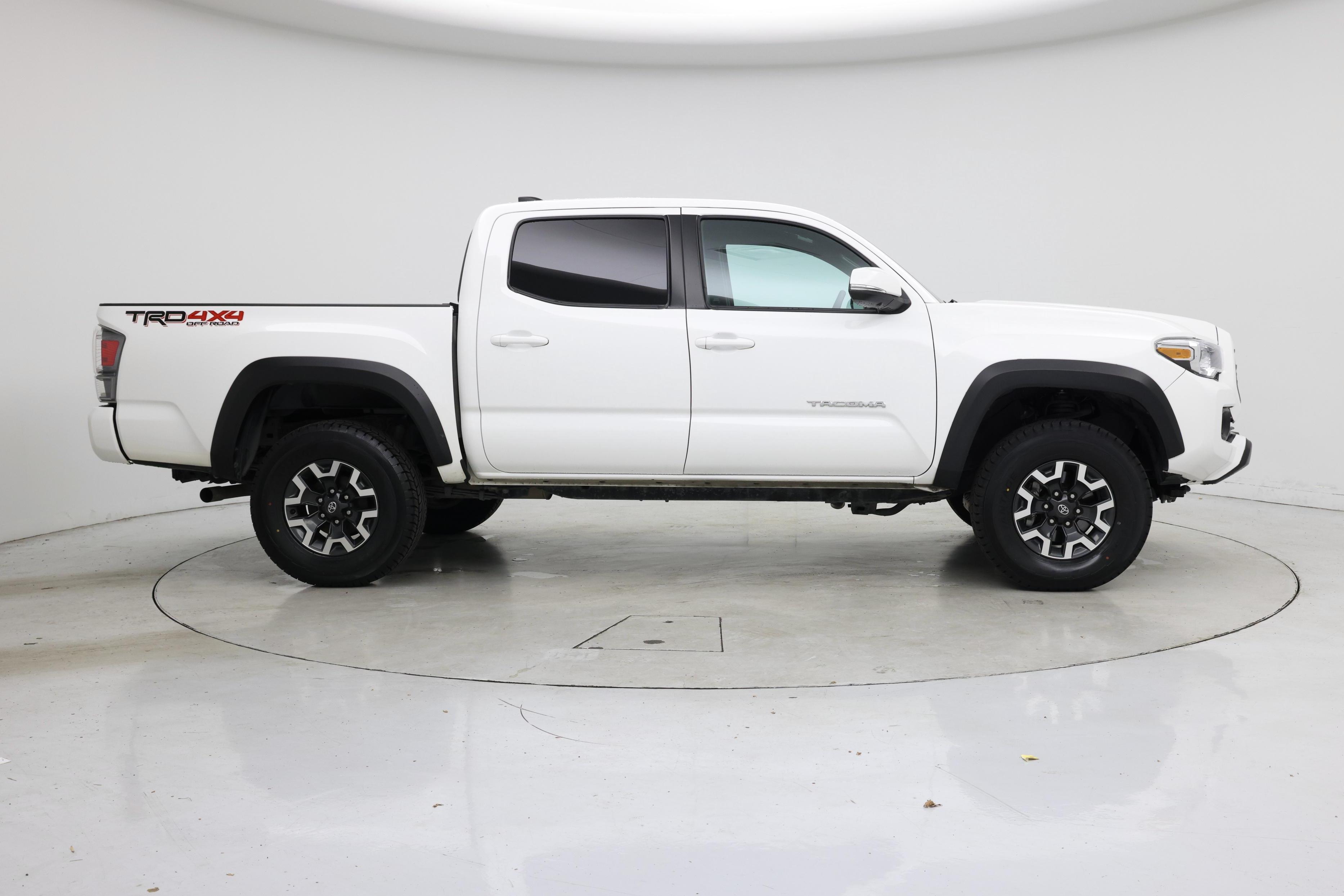Thumbnail: 2023 Toyota Tacoma - 7