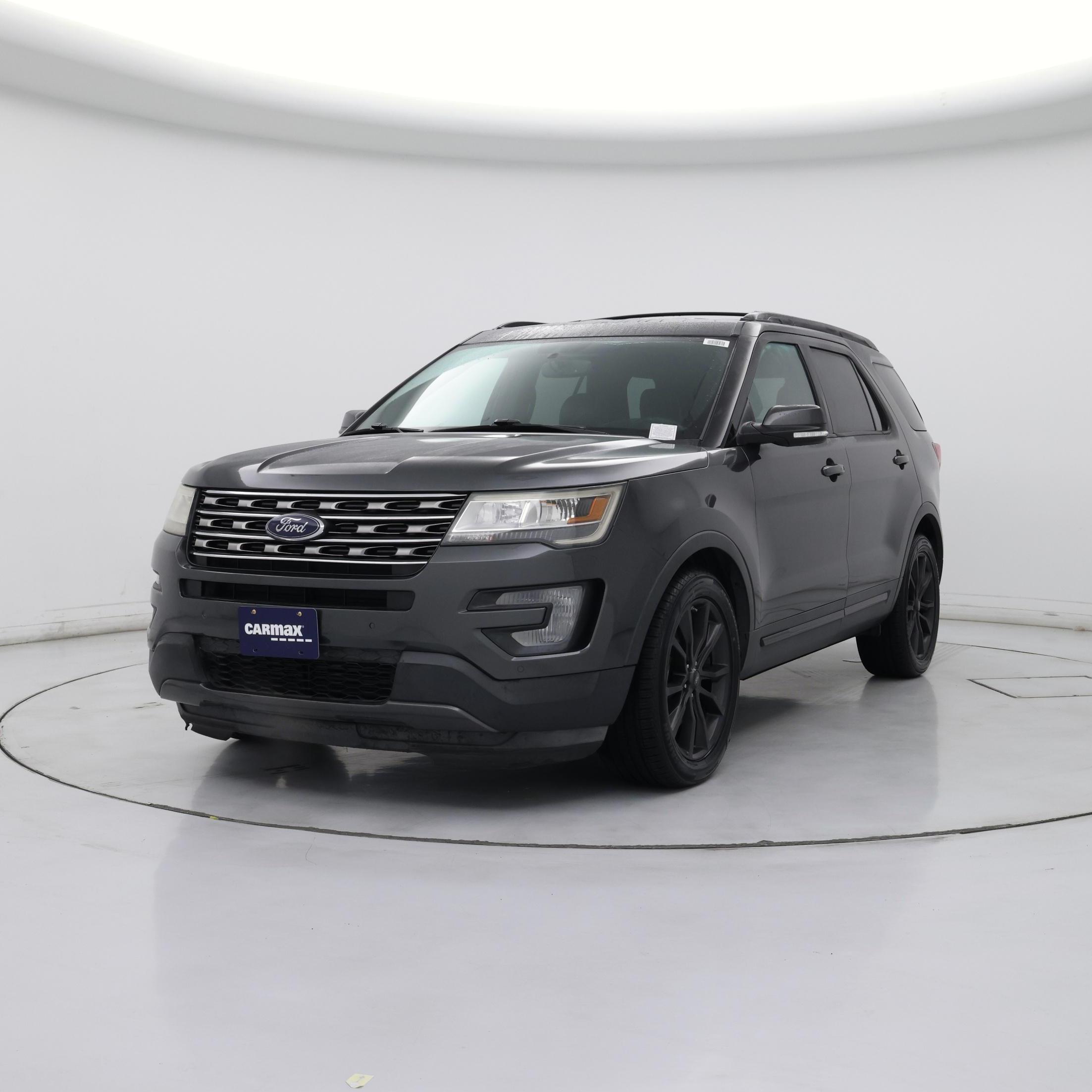 Thumbnail: 2017 Ford Explorer - 4
