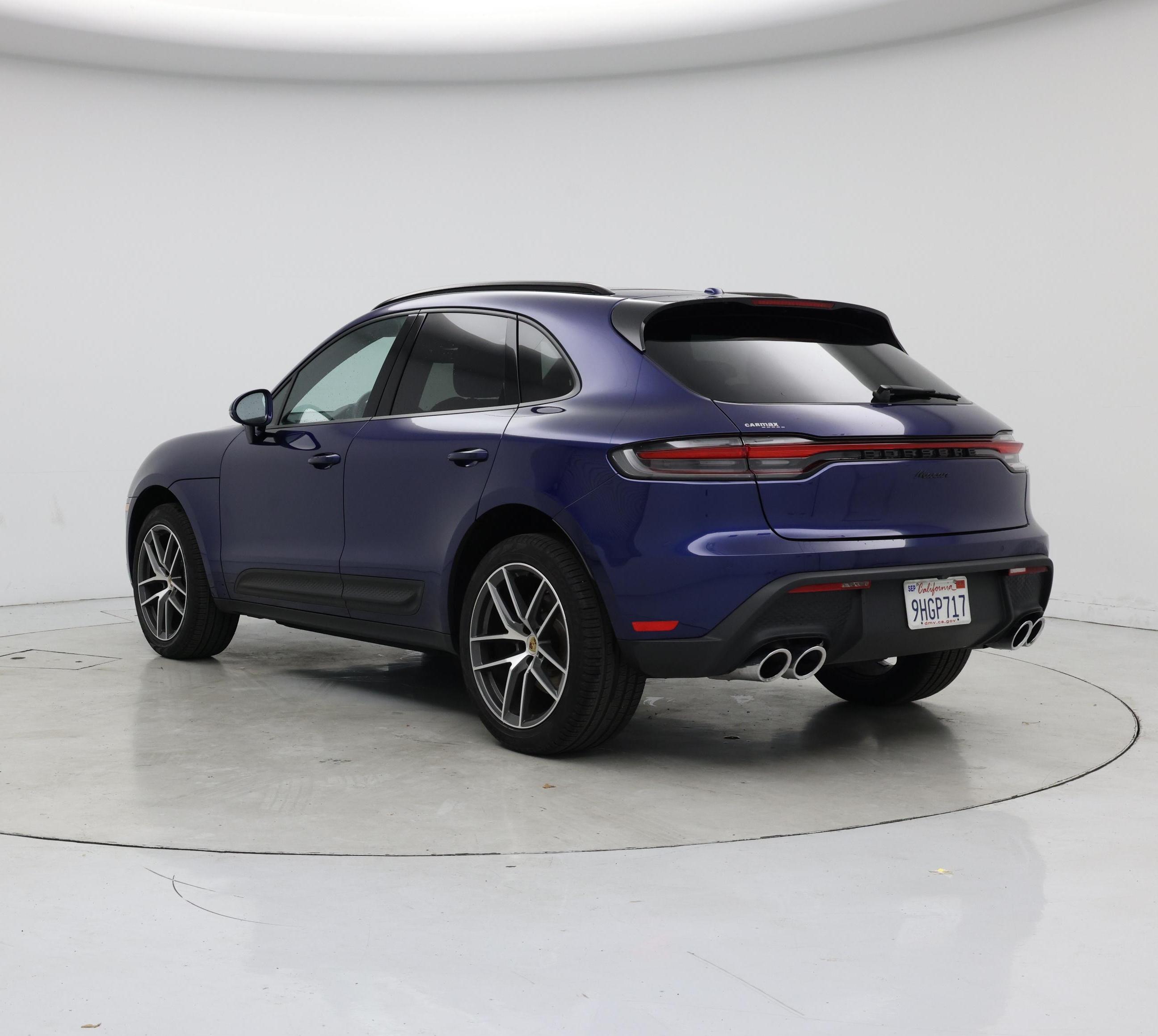 Thumbnail: 2023 Porsche Macan - 2