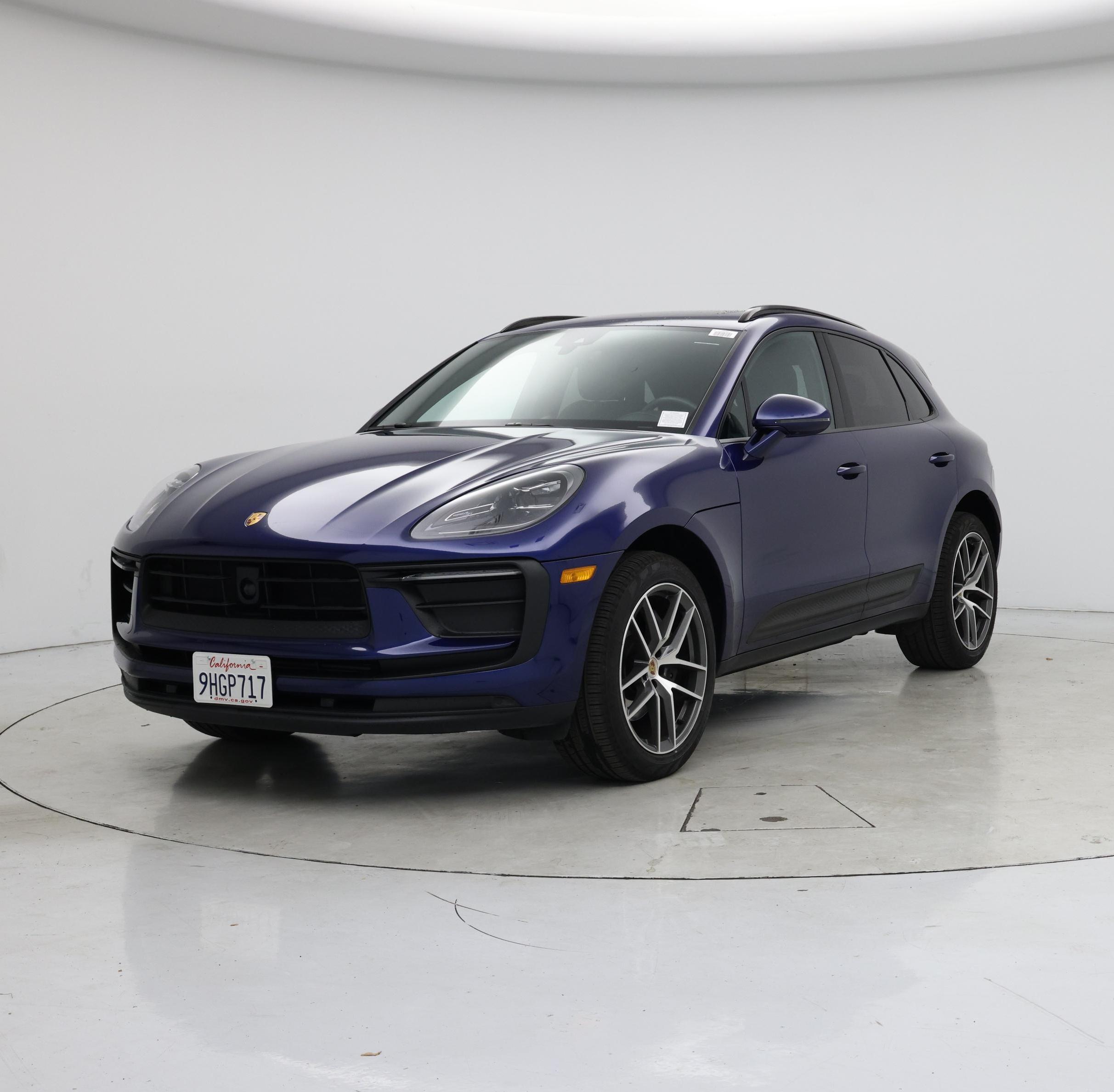 Thumbnail: 2023 Porsche Macan - 4