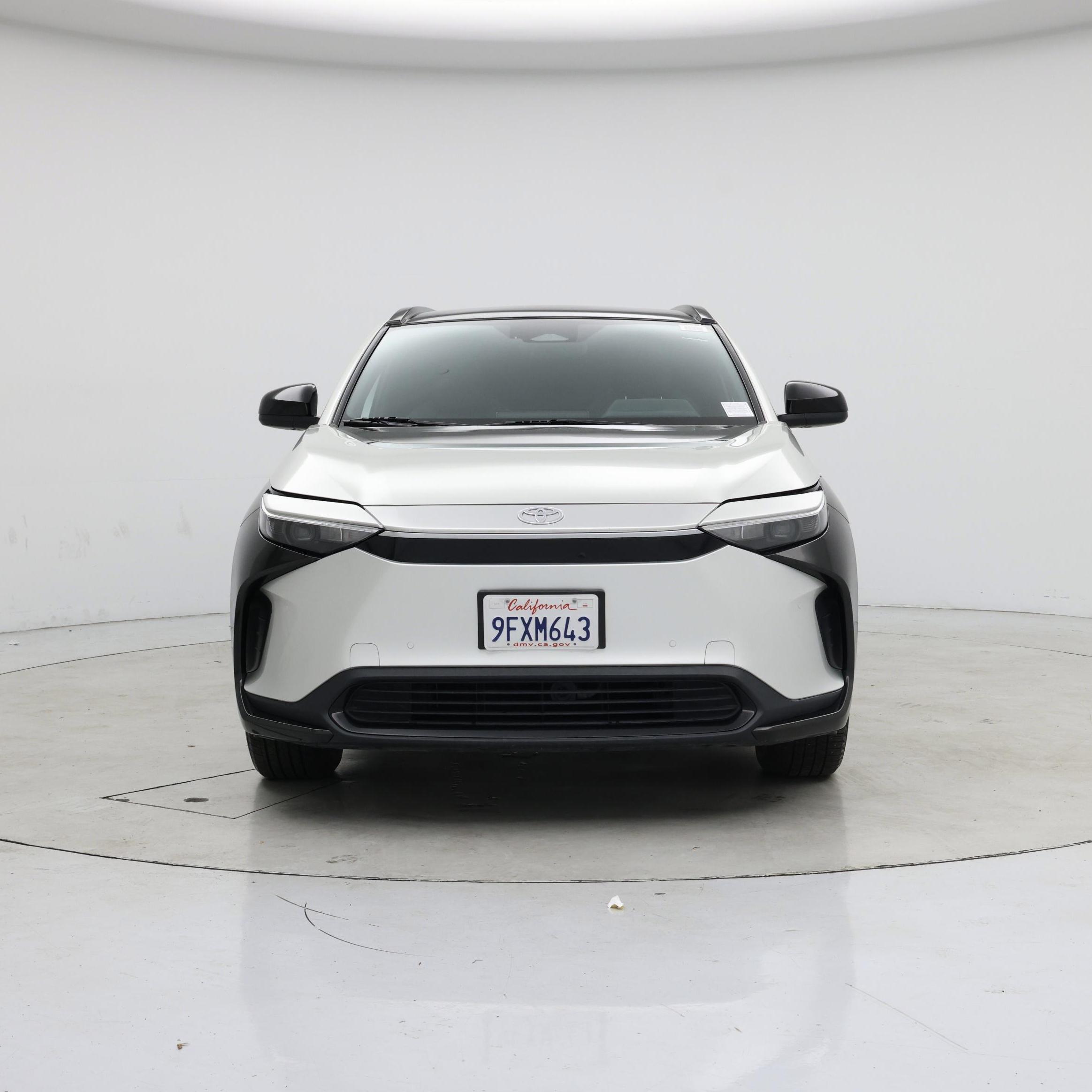 Thumbnail: 2023 Toyota bZ4X - 5