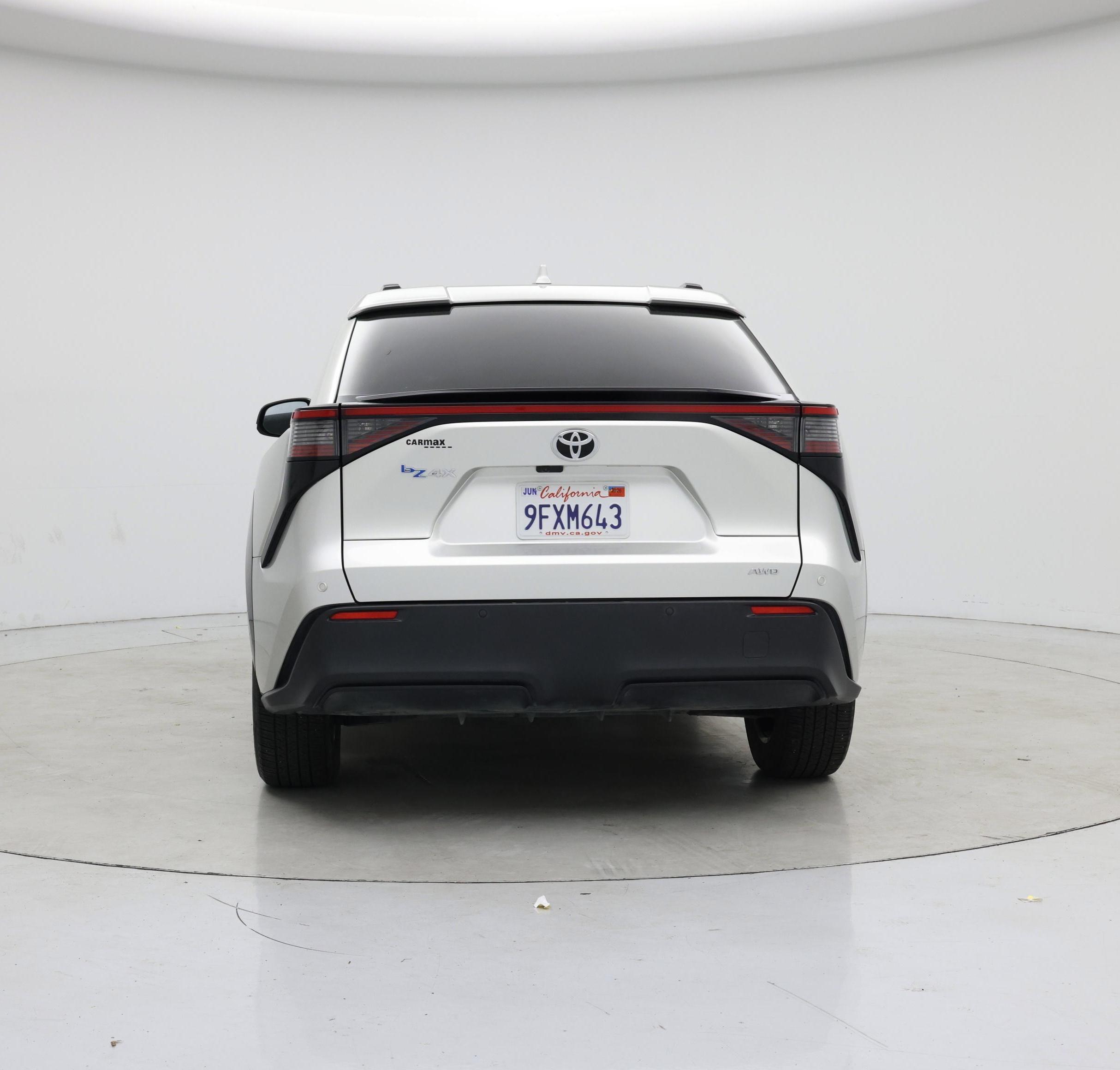 Thumbnail: 2023 Toyota bZ4X - 6