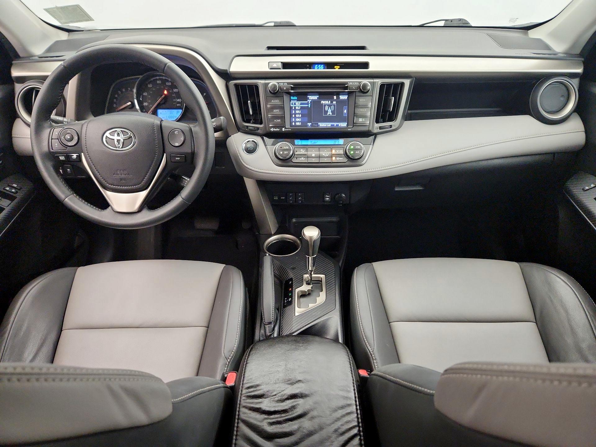 Thumbnail: 2015 Toyota RAV4 - 9