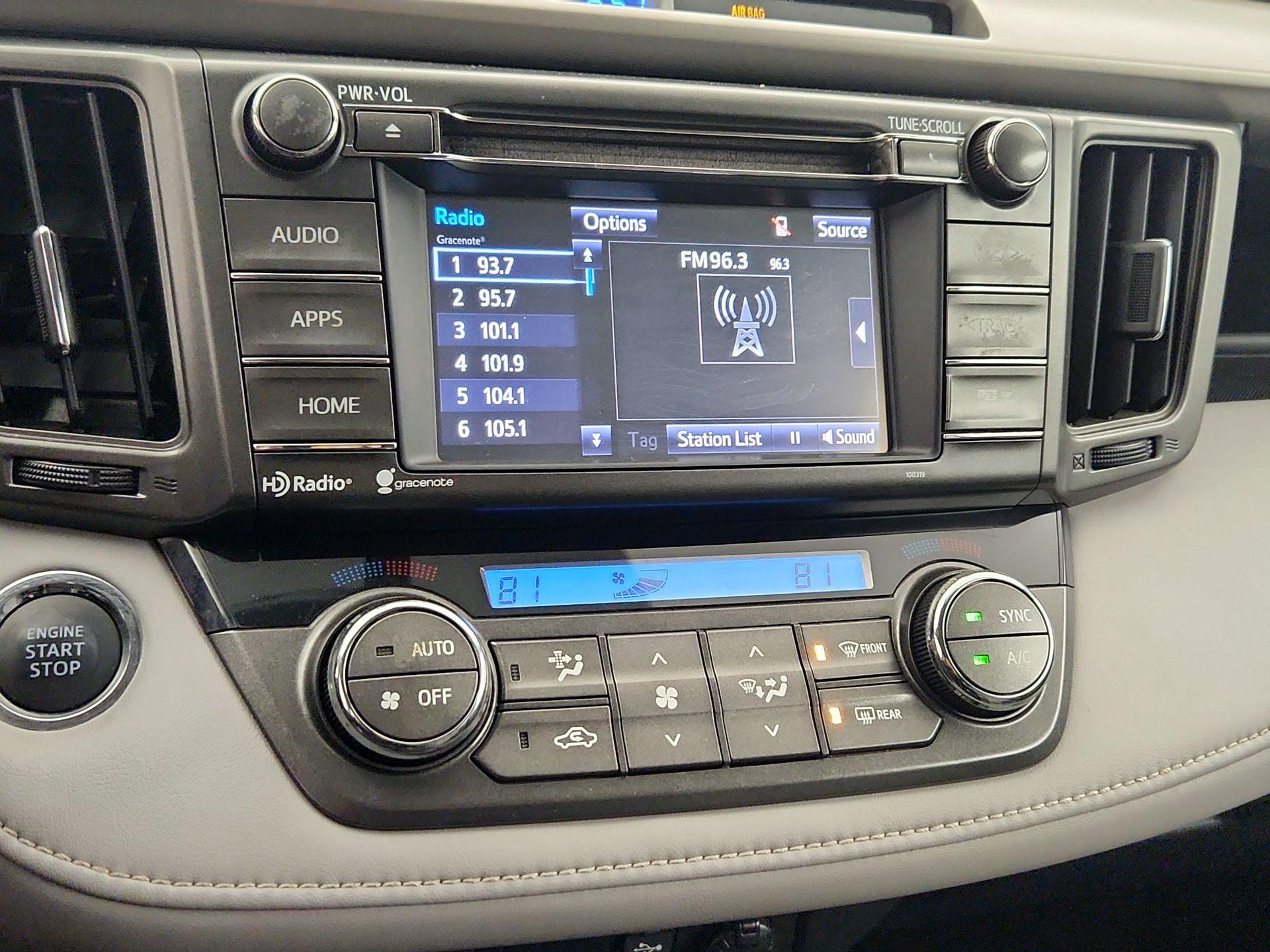 Thumbnail: 2015 Toyota RAV4 - 15