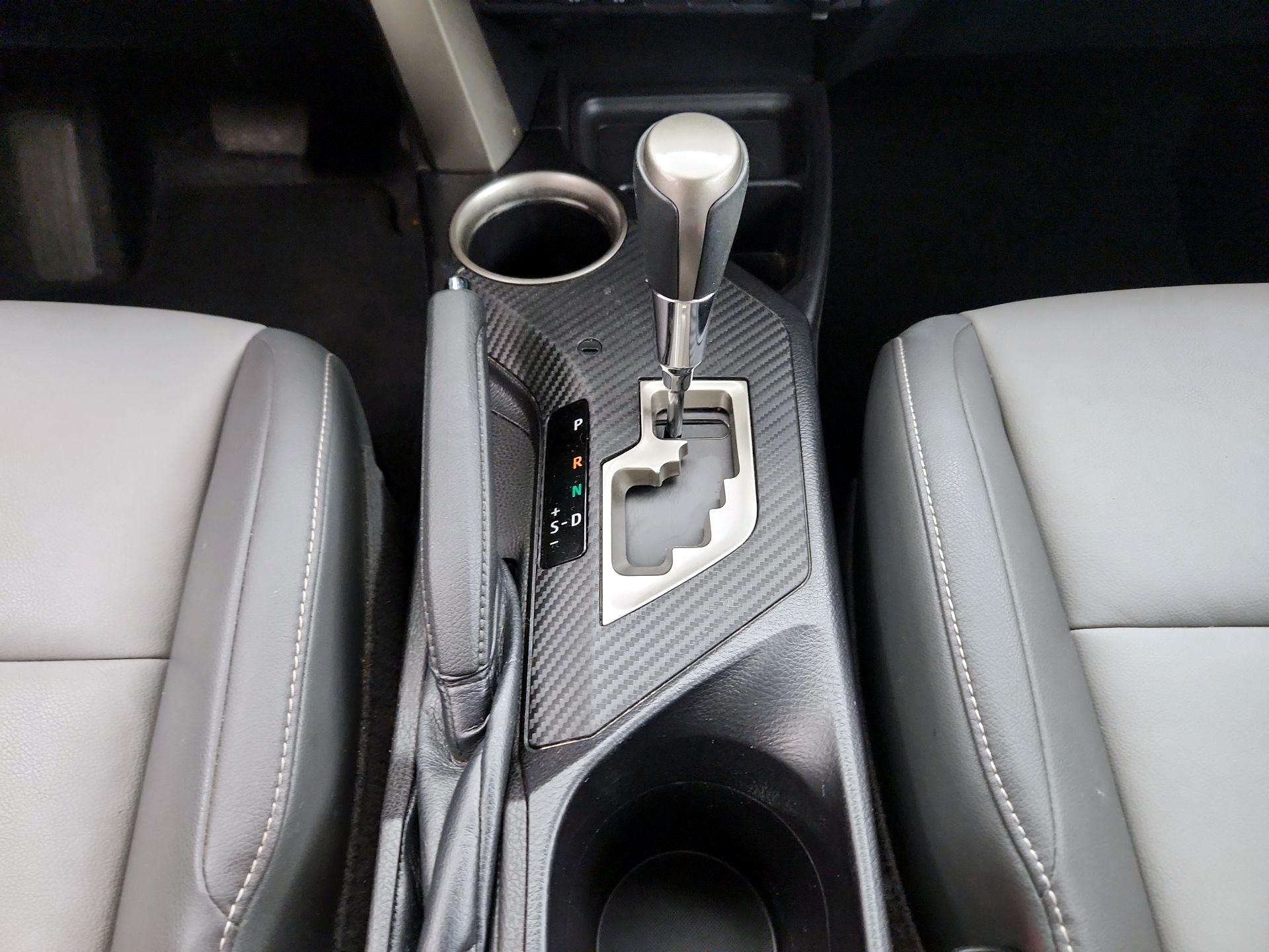 Thumbnail: 2015 Toyota RAV4 - 17