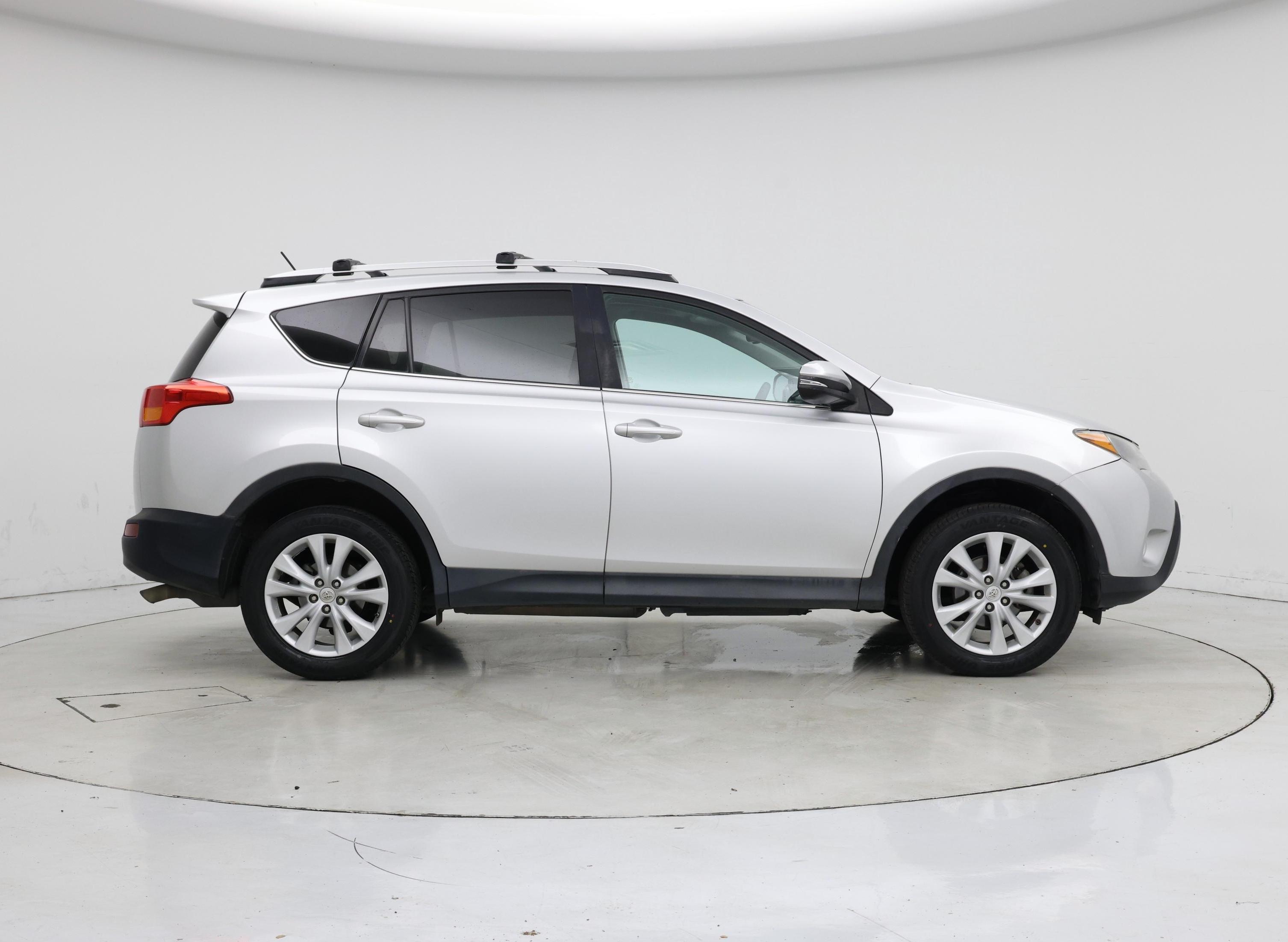 Thumbnail: 2015 Toyota RAV4 - 7