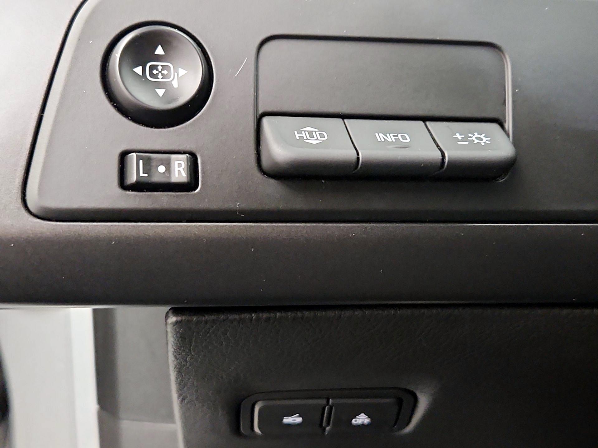 Thumbnail: 2017 Chevrolet Corvette - 13