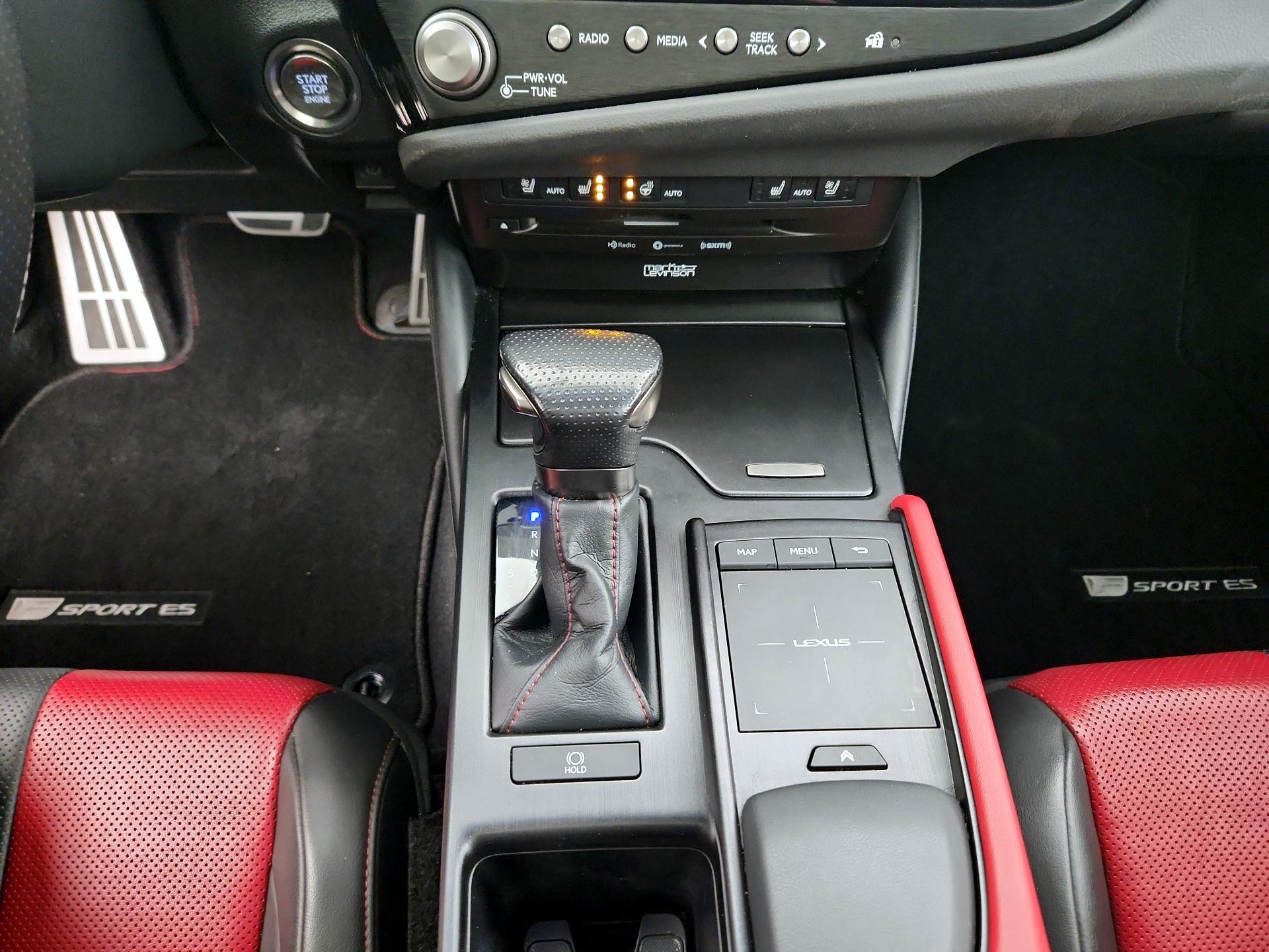 Thumbnail: 2022 Lexus ES - 18