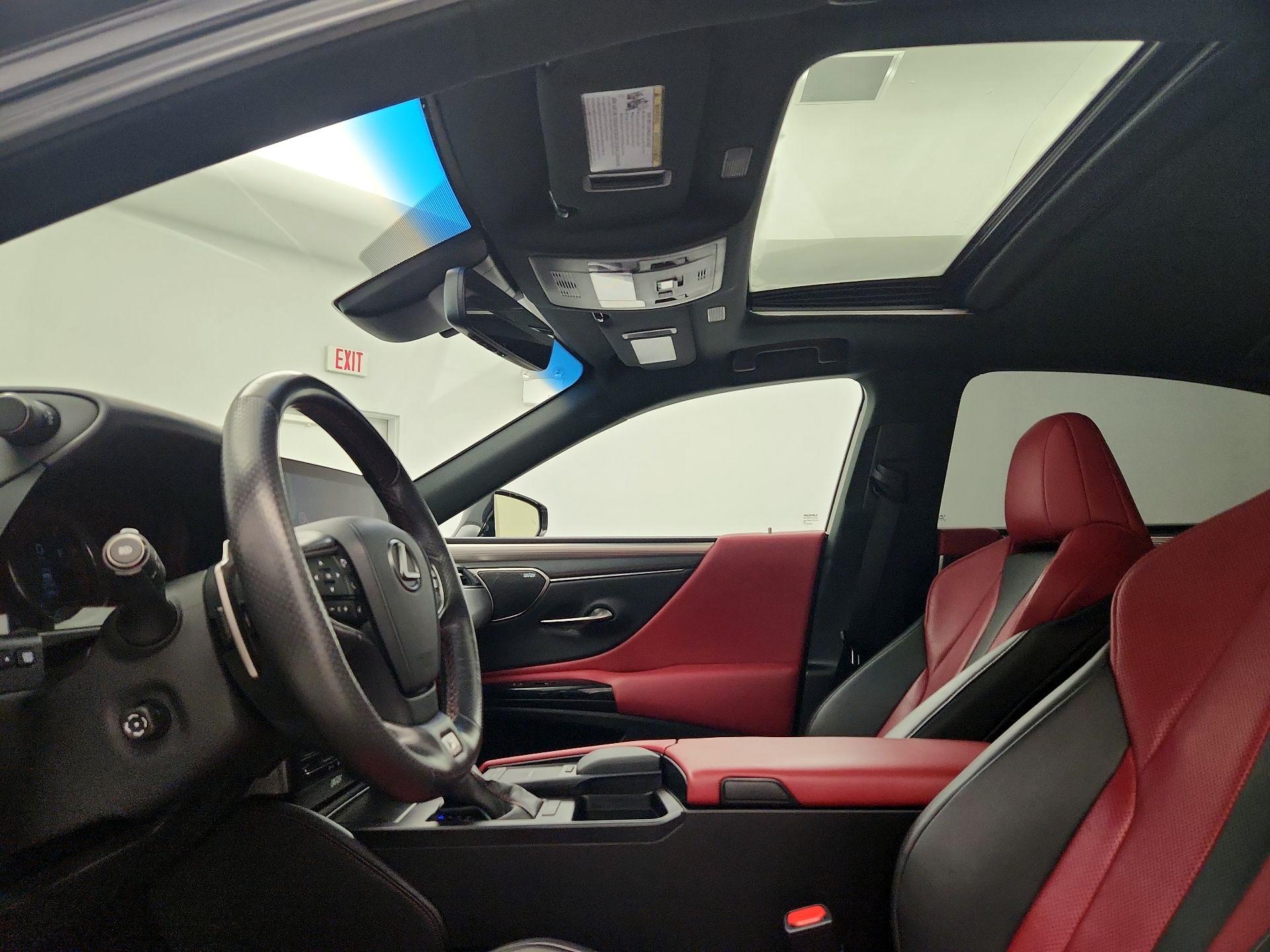 Thumbnail: 2022 Lexus ES - 20