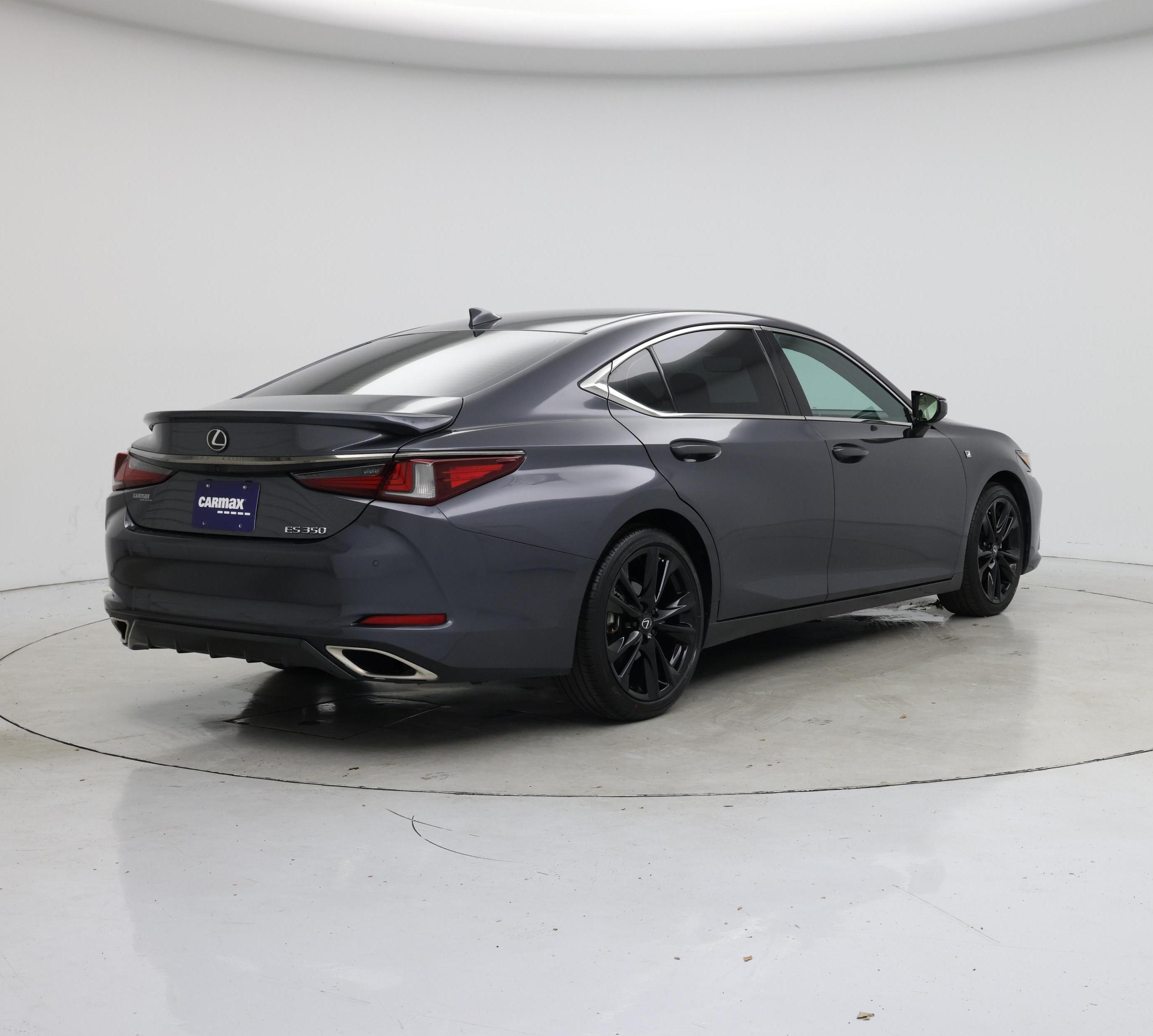 Thumbnail: 2022 Lexus ES - 8