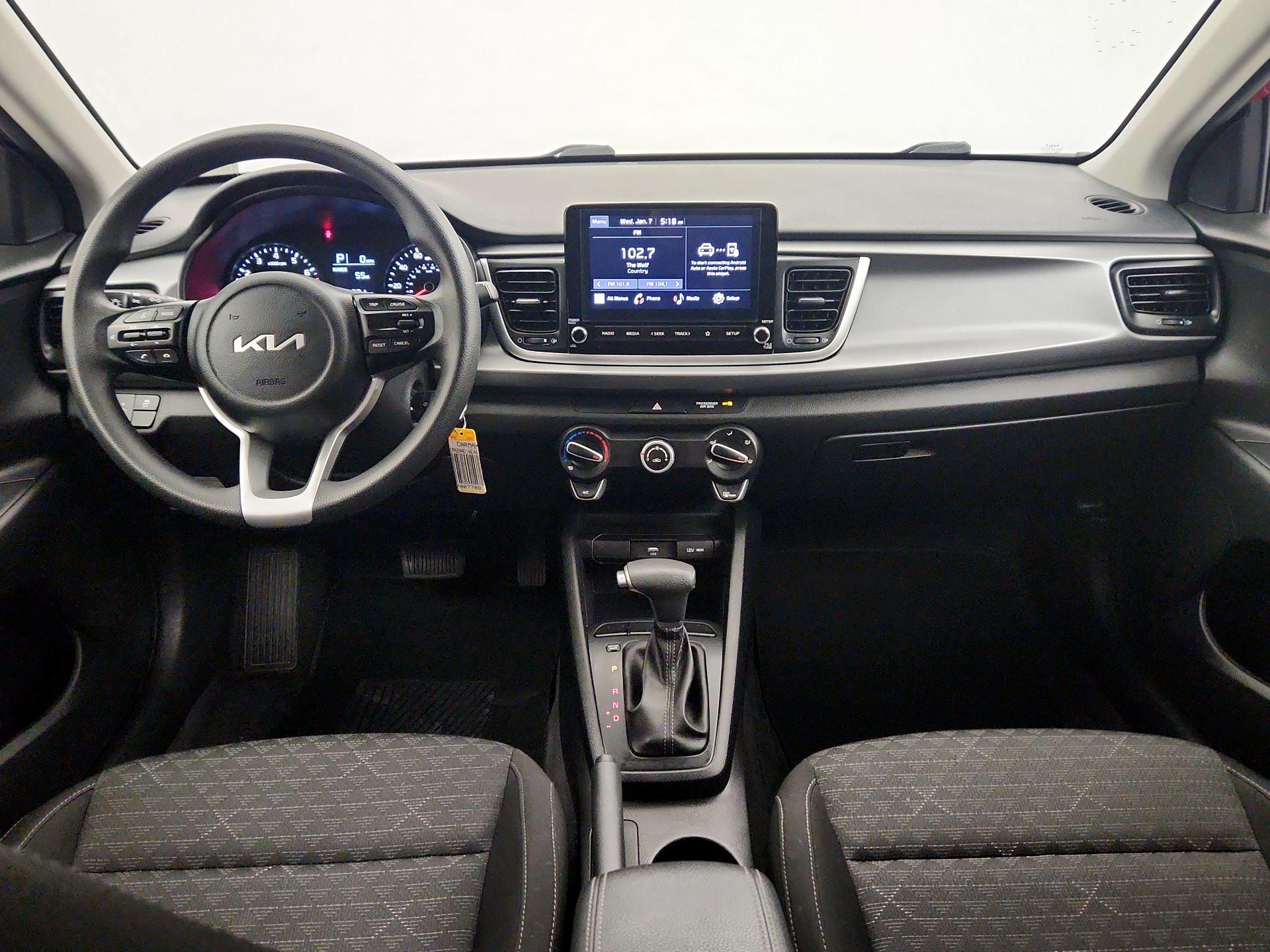 Thumbnail: 2022 Kia Rio - 9