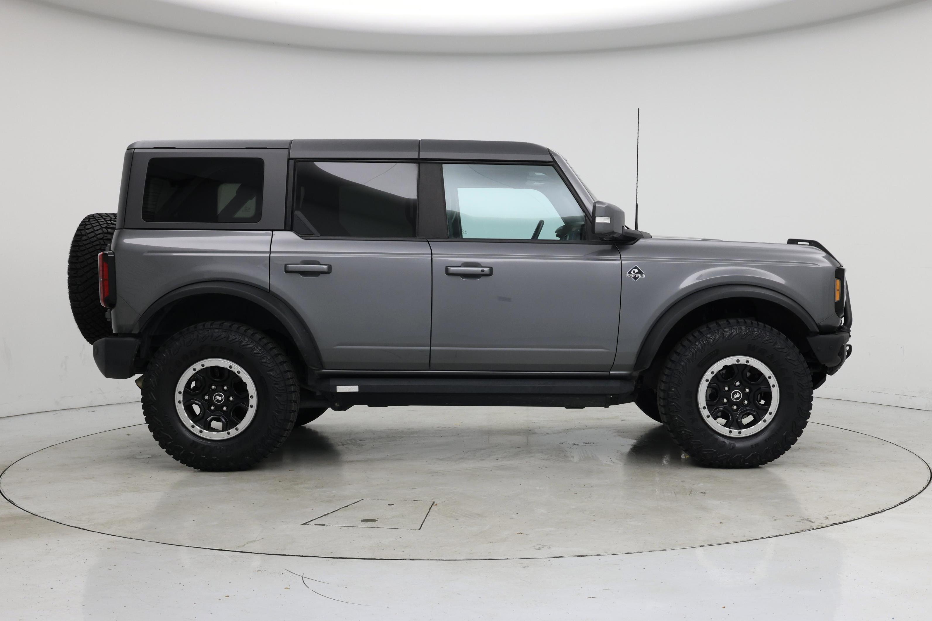 Thumbnail: 2023 Ford Bronco - 7