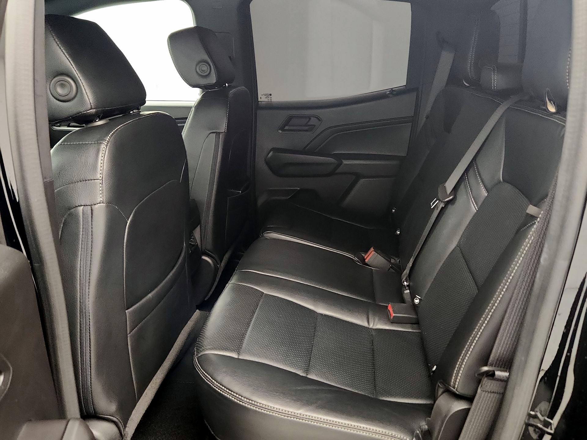 Thumbnail: 2023 Chevrolet Colorado - 18