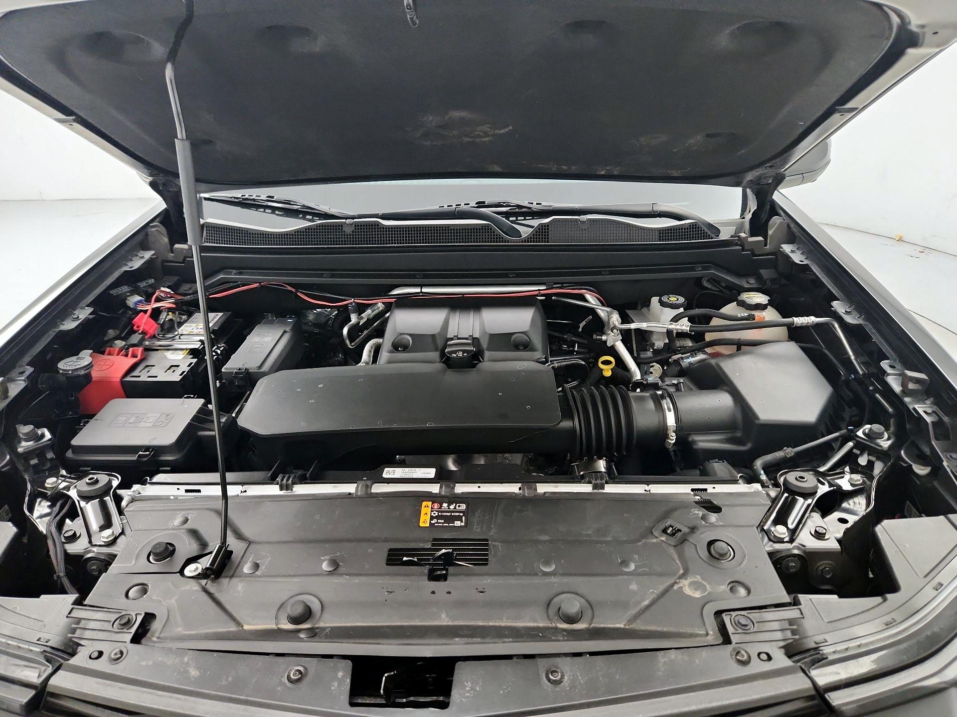 Thumbnail: 2023 Chevrolet Colorado - 20