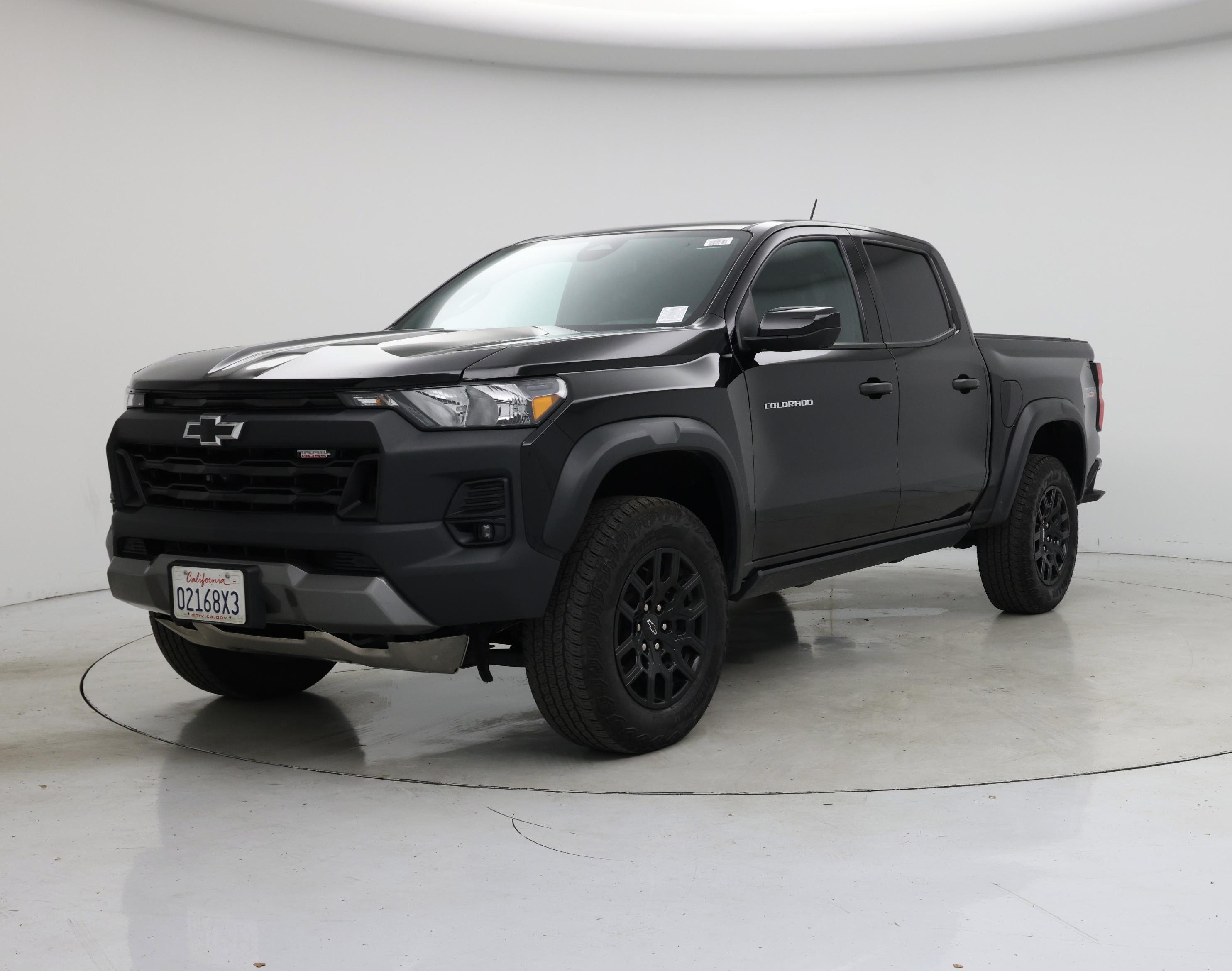 Thumbnail: 2023 Chevrolet Colorado - 4