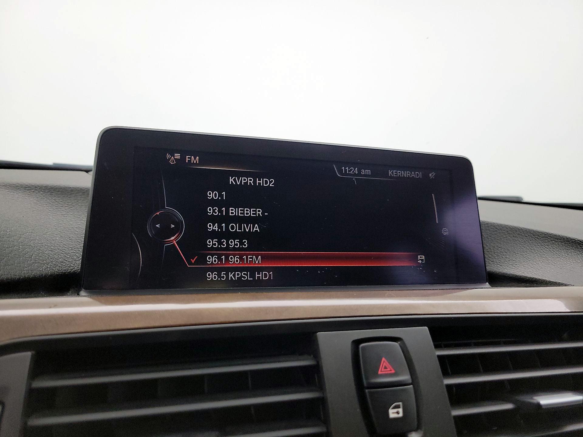 Thumbnail: 2015 BMW 3 Series - 14