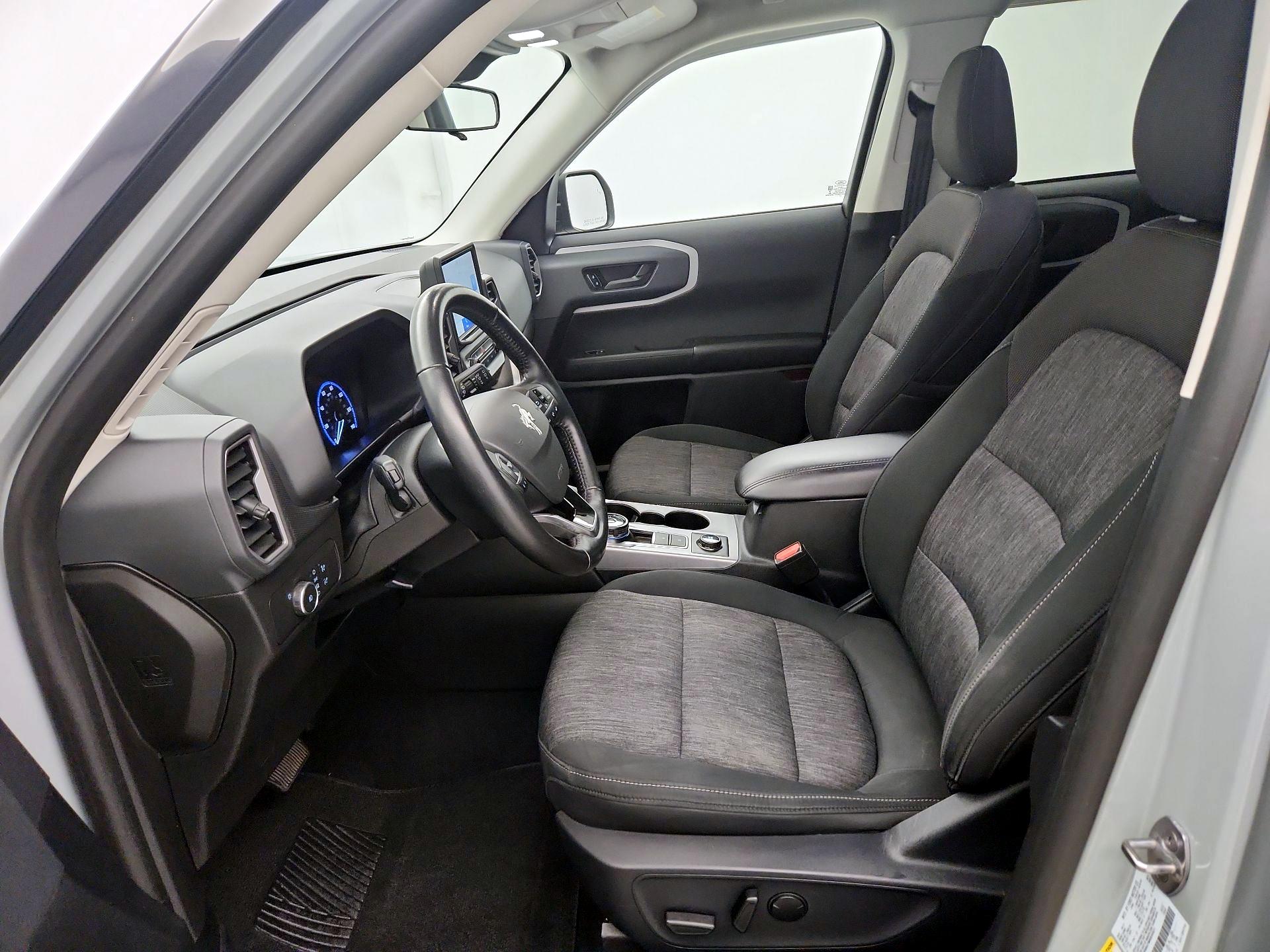 Thumbnail: 2021 Ford Bronco Sport - 11