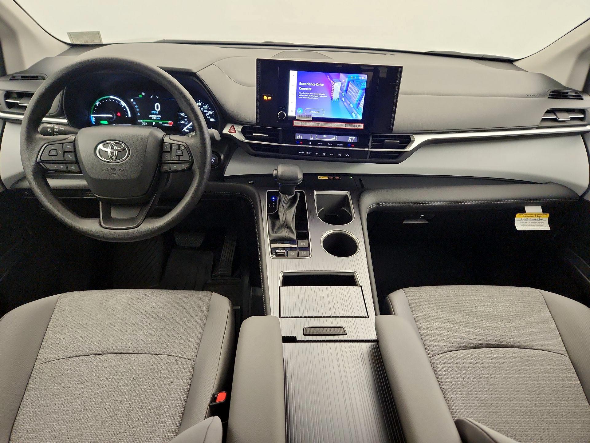 Thumbnail: 2025 Toyota Sienna - 9