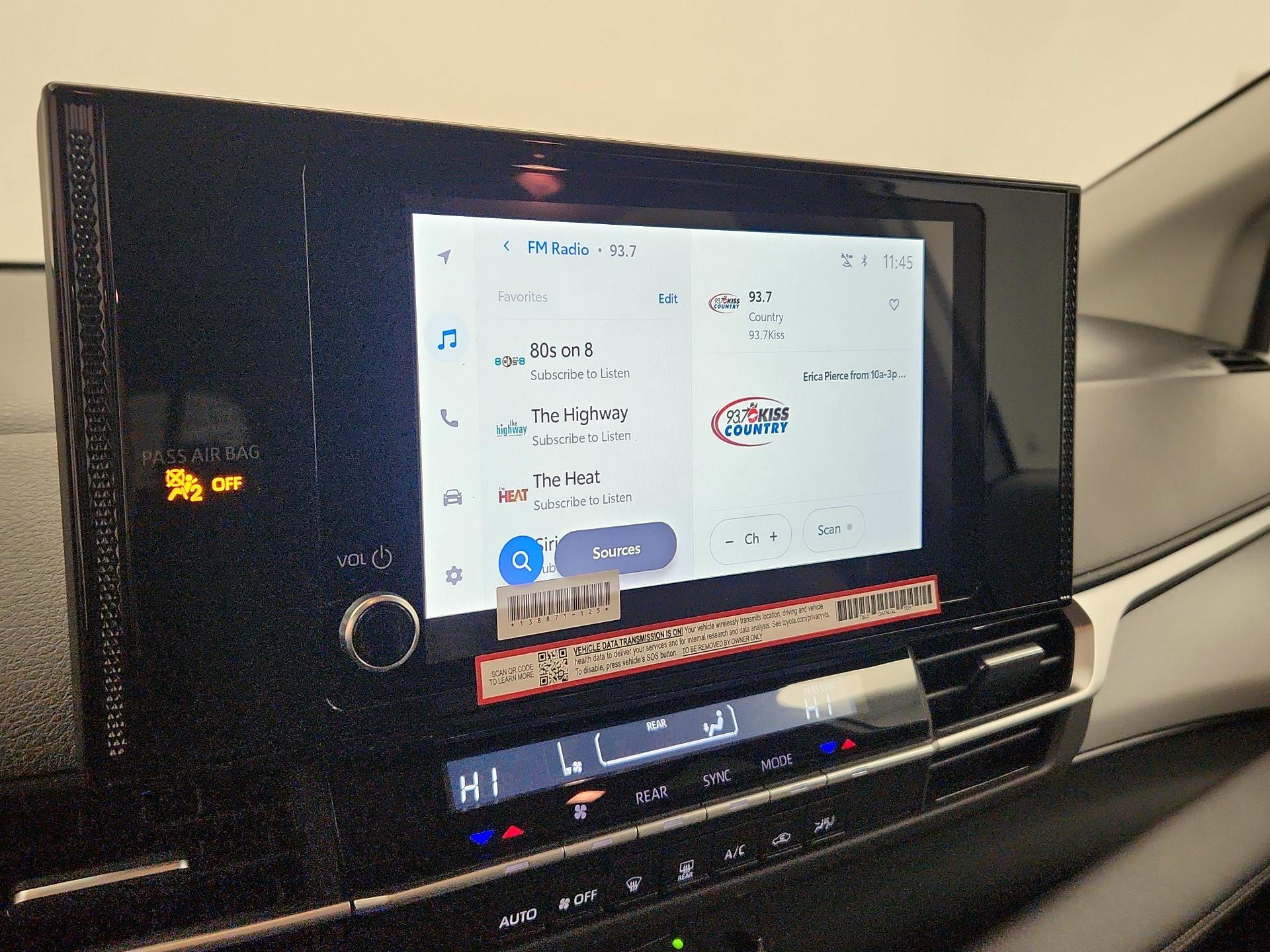 Thumbnail: 2025 Toyota Sienna - 15