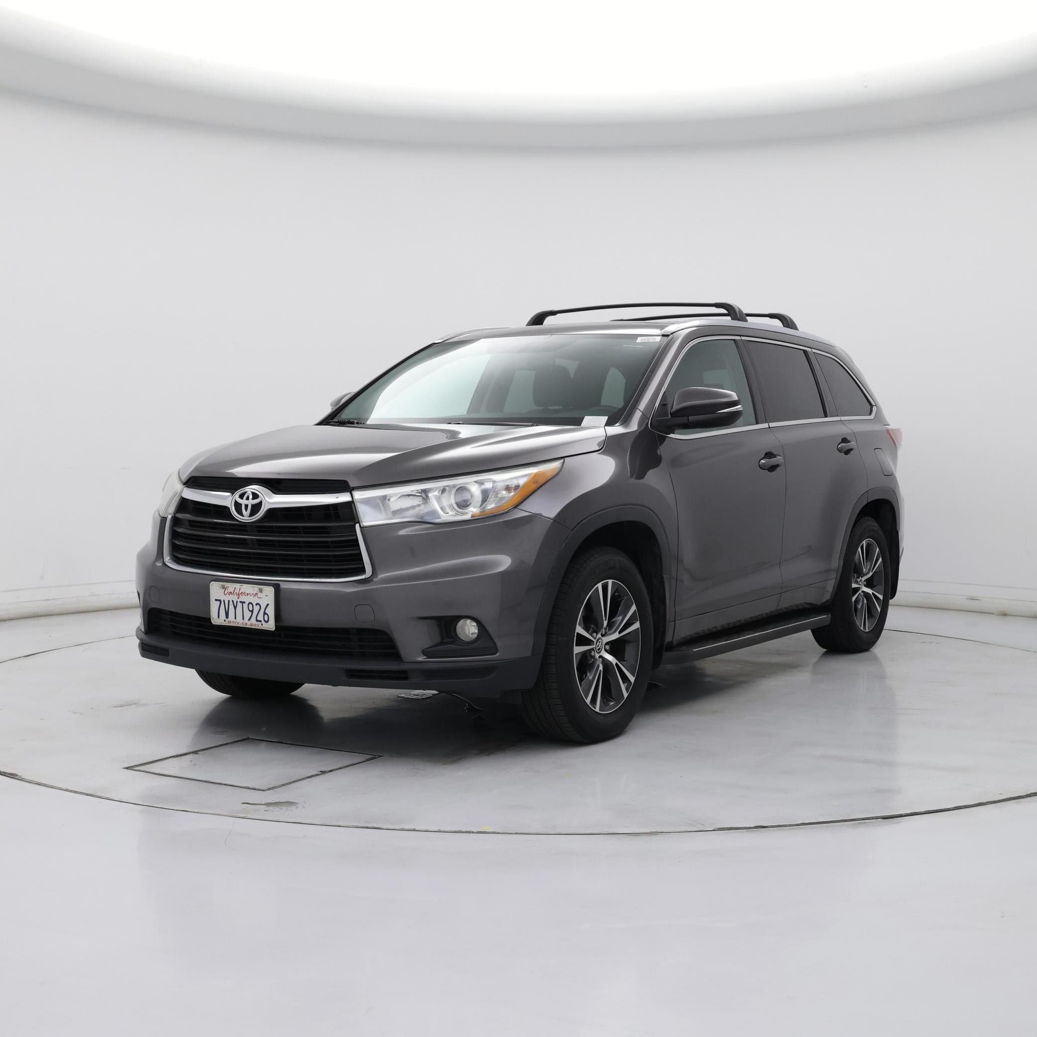 Thumbnail: 2016 Toyota Highlander - 4