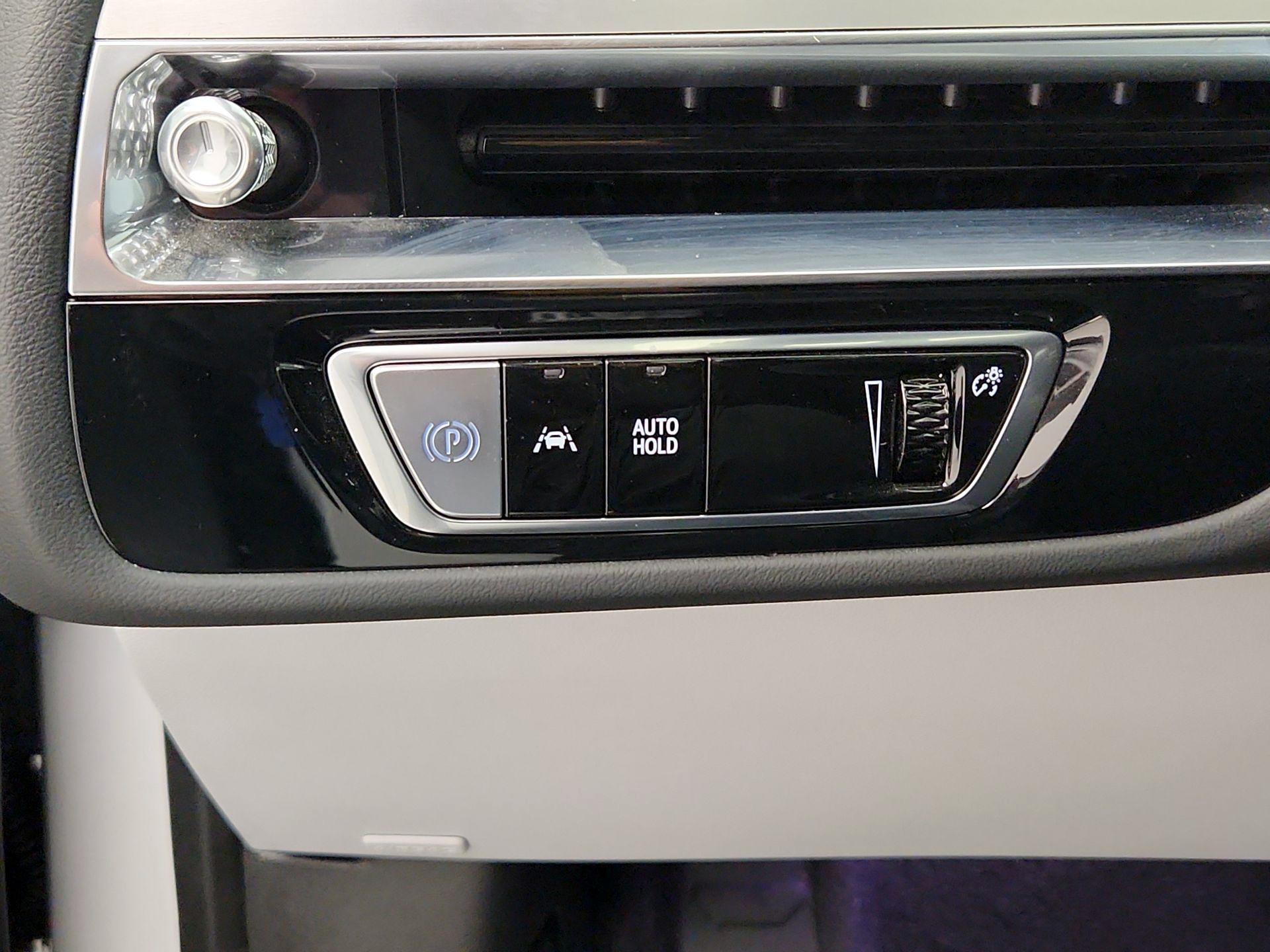 Thumbnail: 2024 Cadillac Lyriq - 13