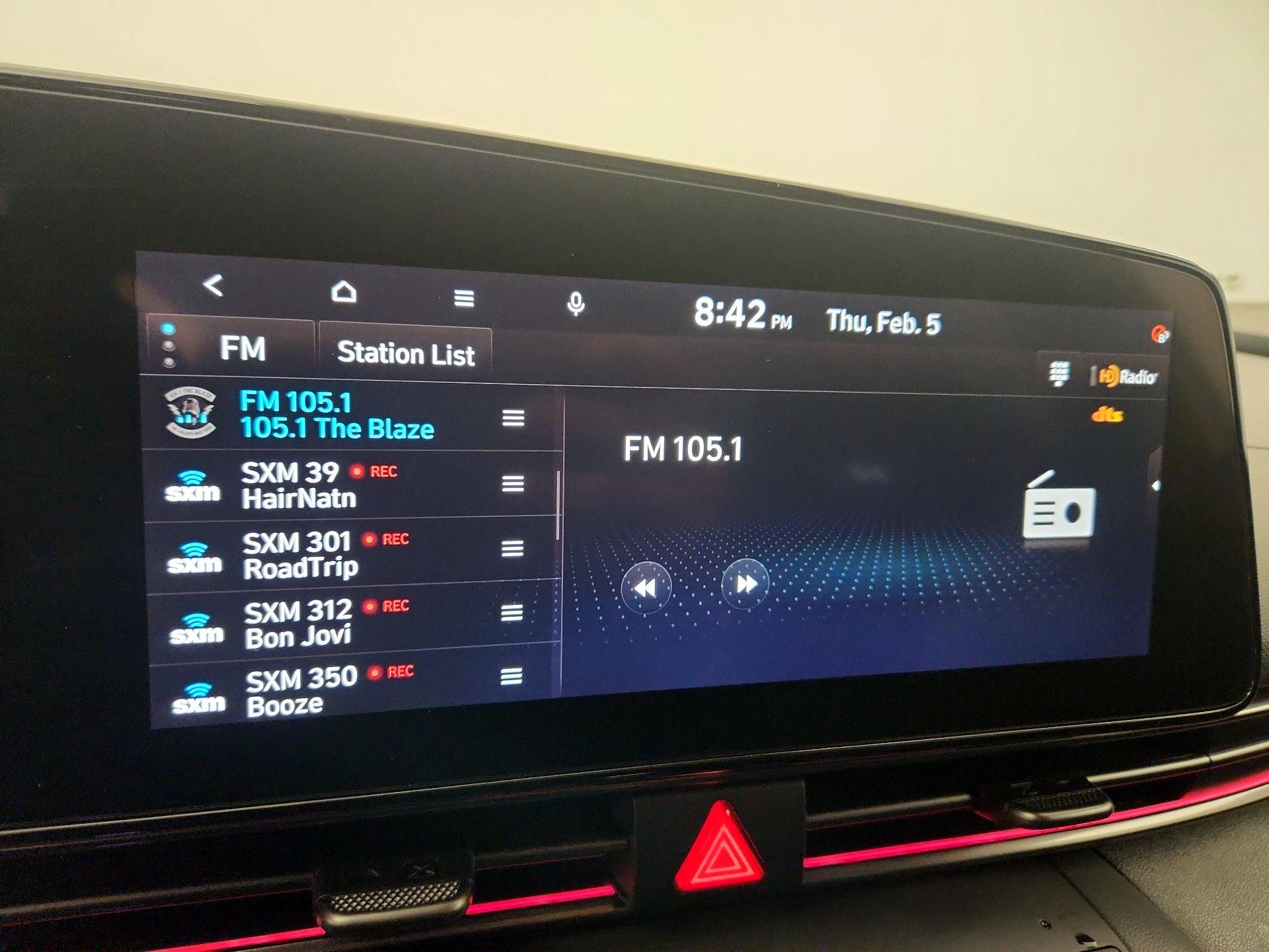 Thumbnail: 2023 Hyundai Elantra - 15