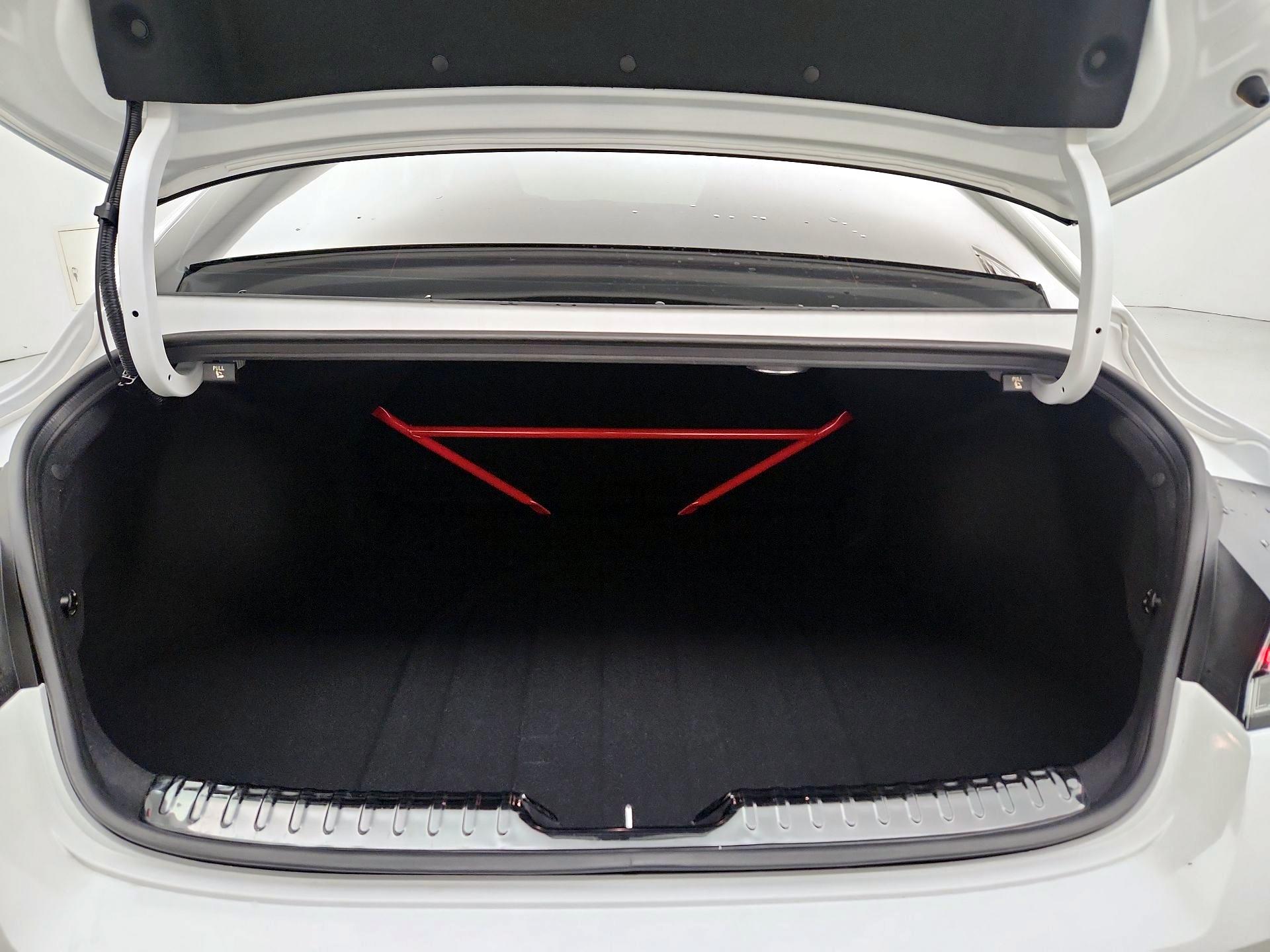 Thumbnail: 2023 Hyundai Elantra - 20