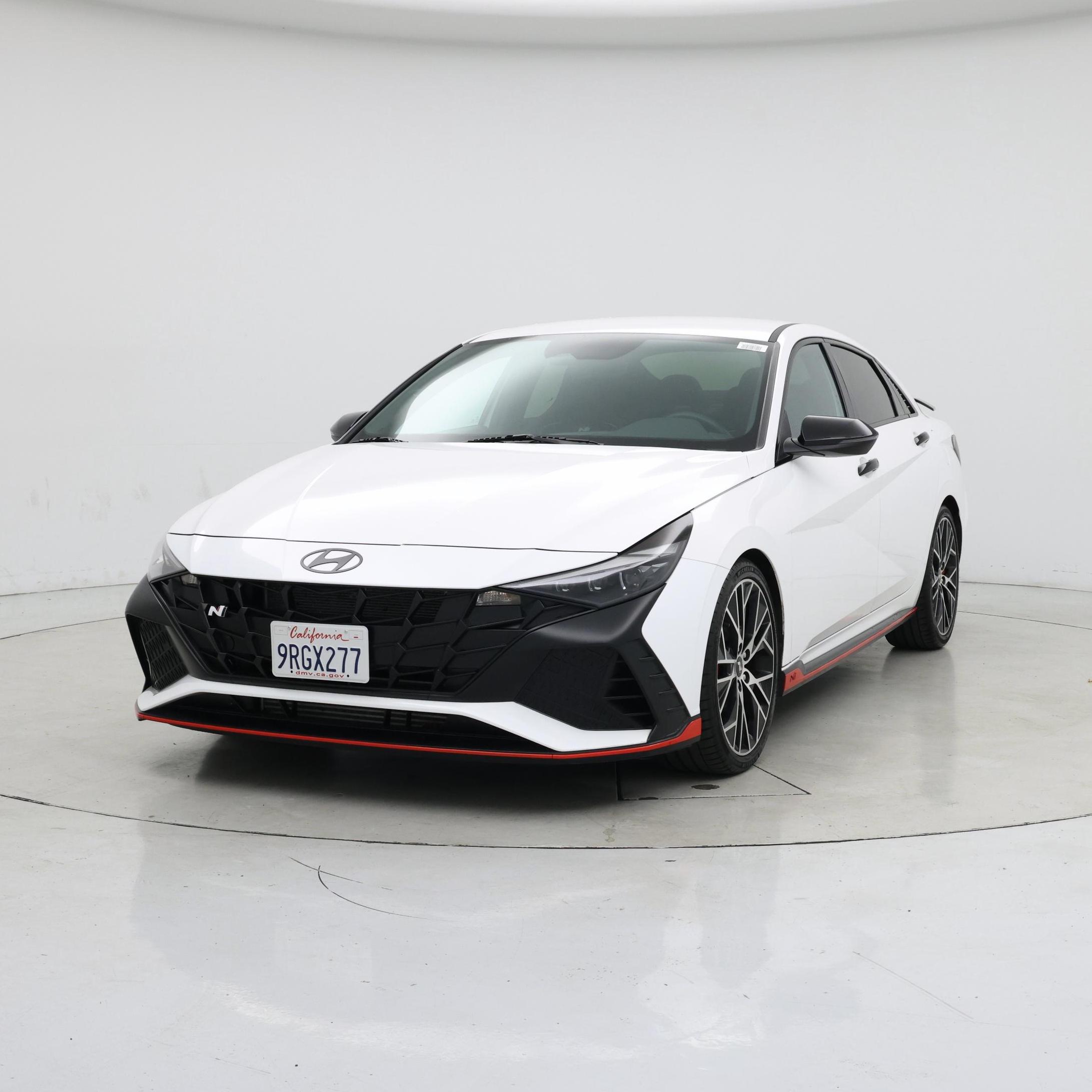 Thumbnail: 2023 Hyundai Elantra - 4