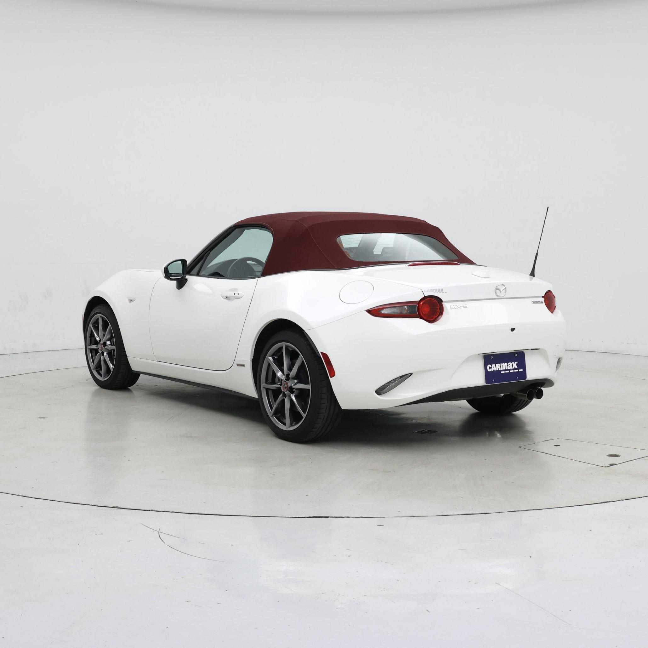 Thumbnail: 2020 Mazda MX-5 Miata - 2