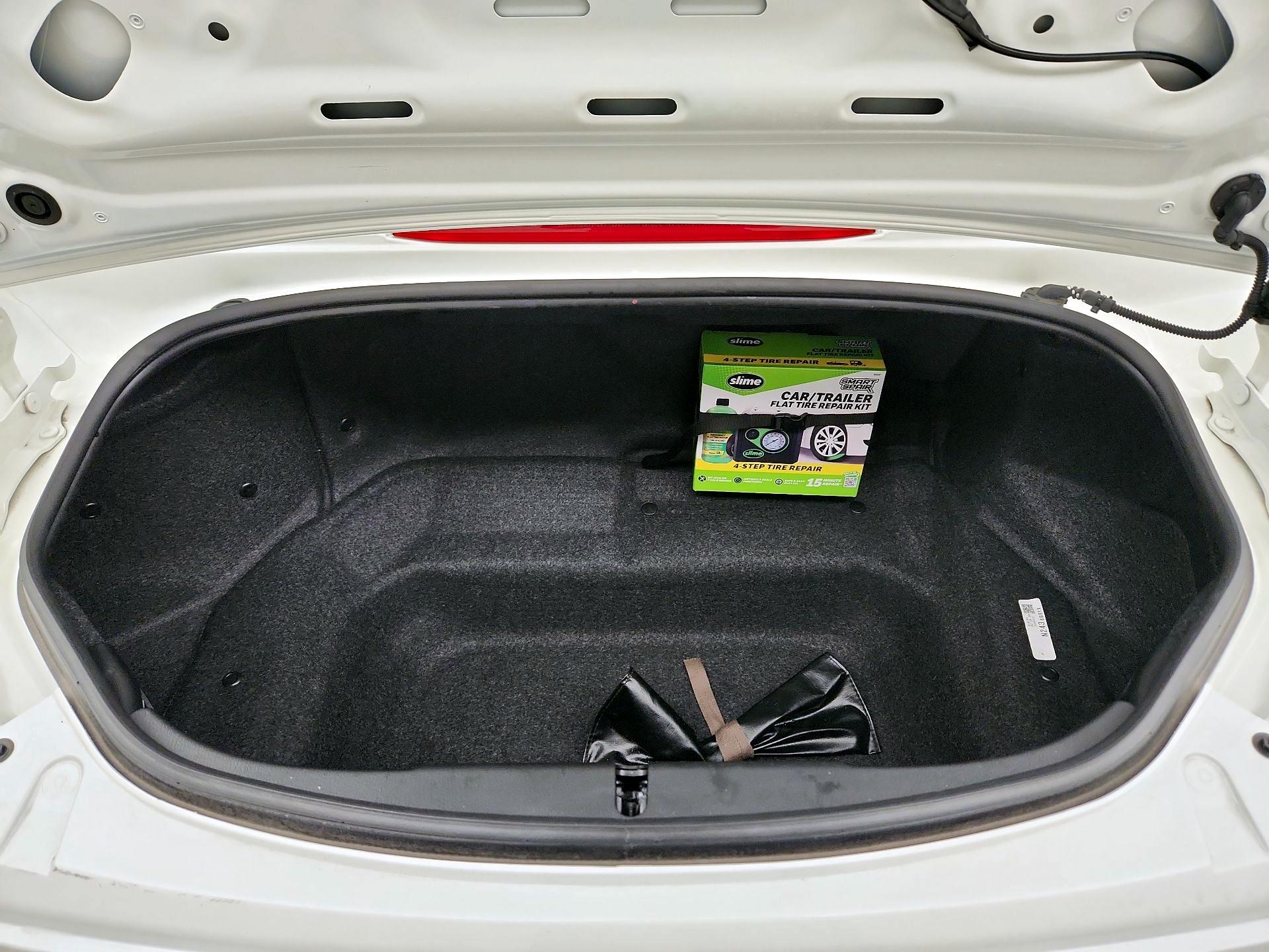 Thumbnail: 2020 Mazda MX-5 Miata - 19