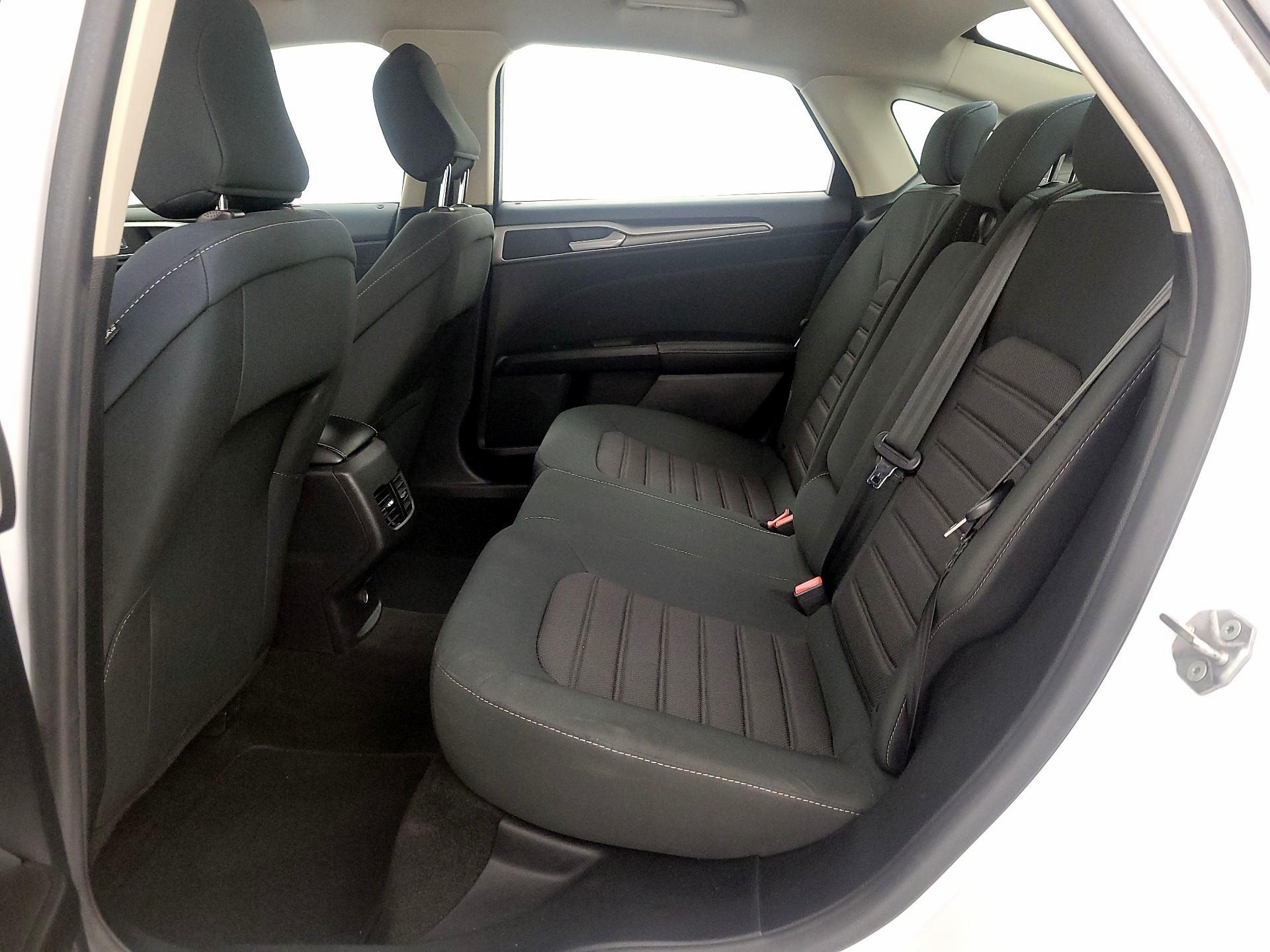 Thumbnail: 2020 Ford Fusion - 20