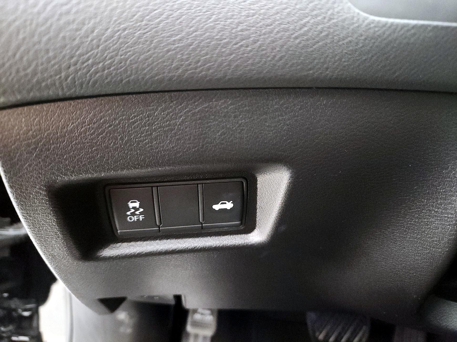 Thumbnail: 2023 INFINITI Q50 - 13