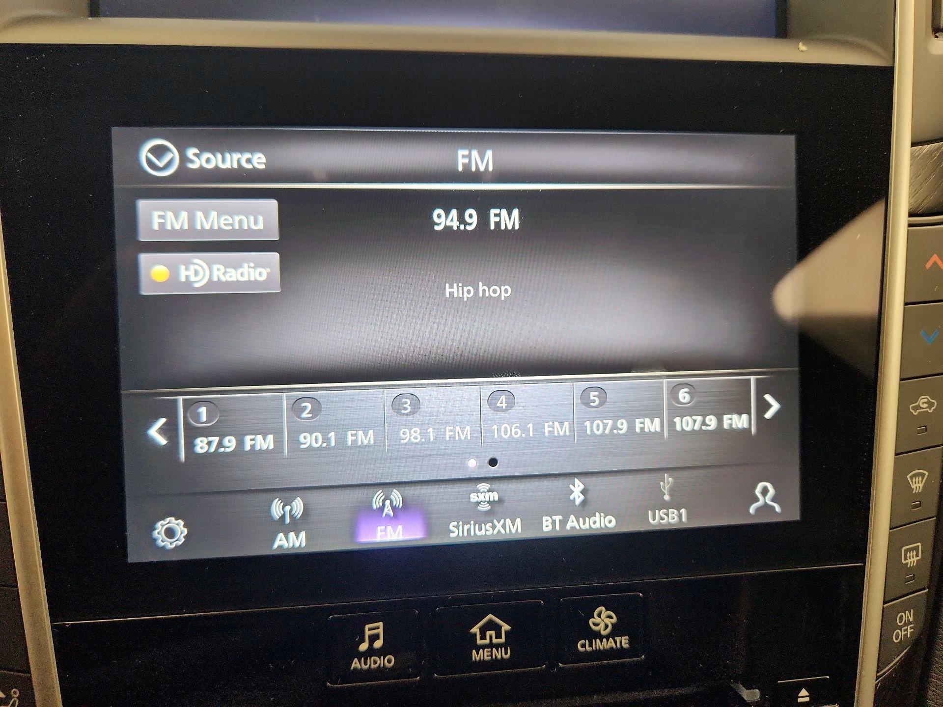 Thumbnail: 2023 INFINITI Q50 - 16