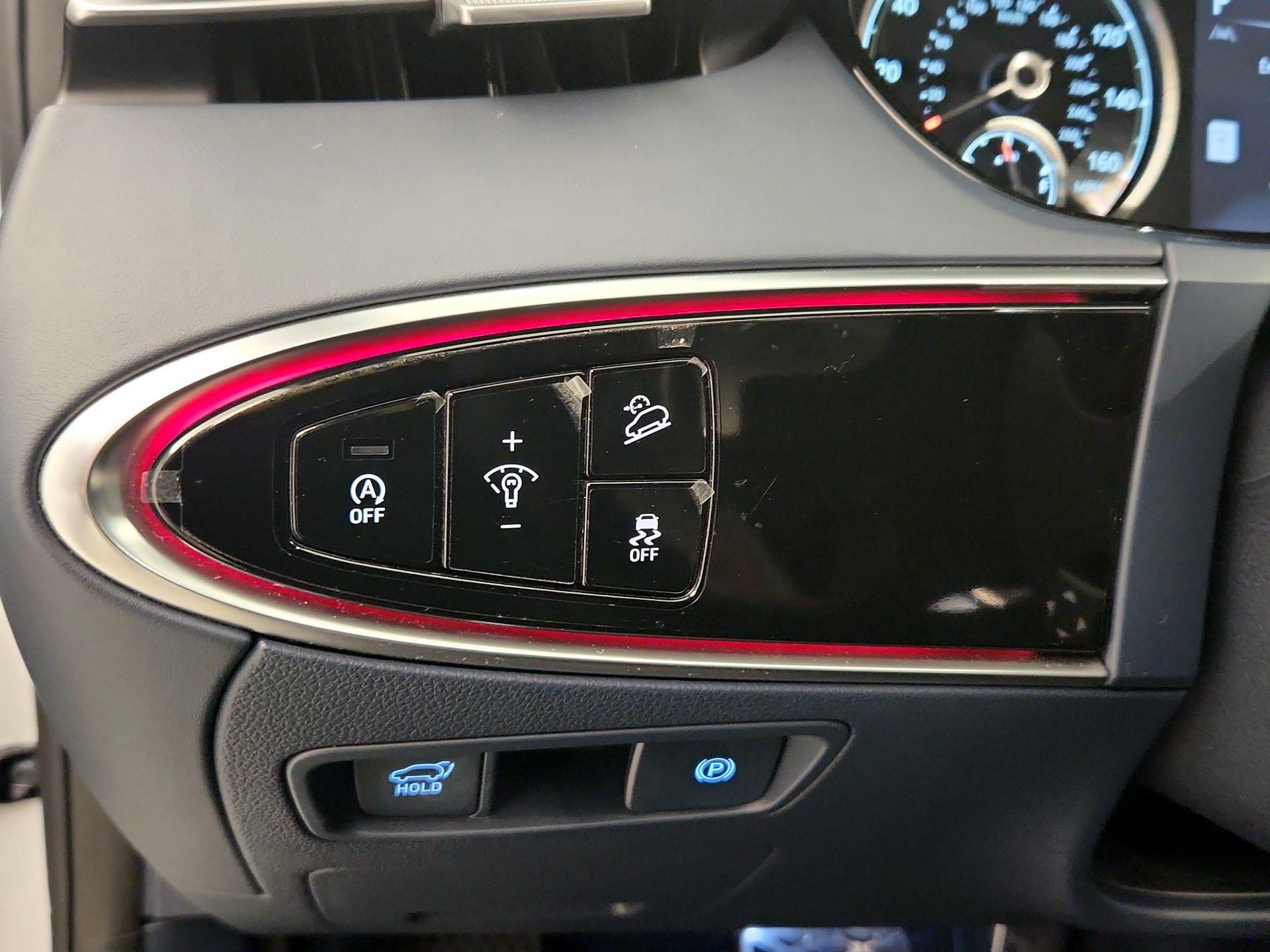 Thumbnail: 2024 Genesis GV70 - 13