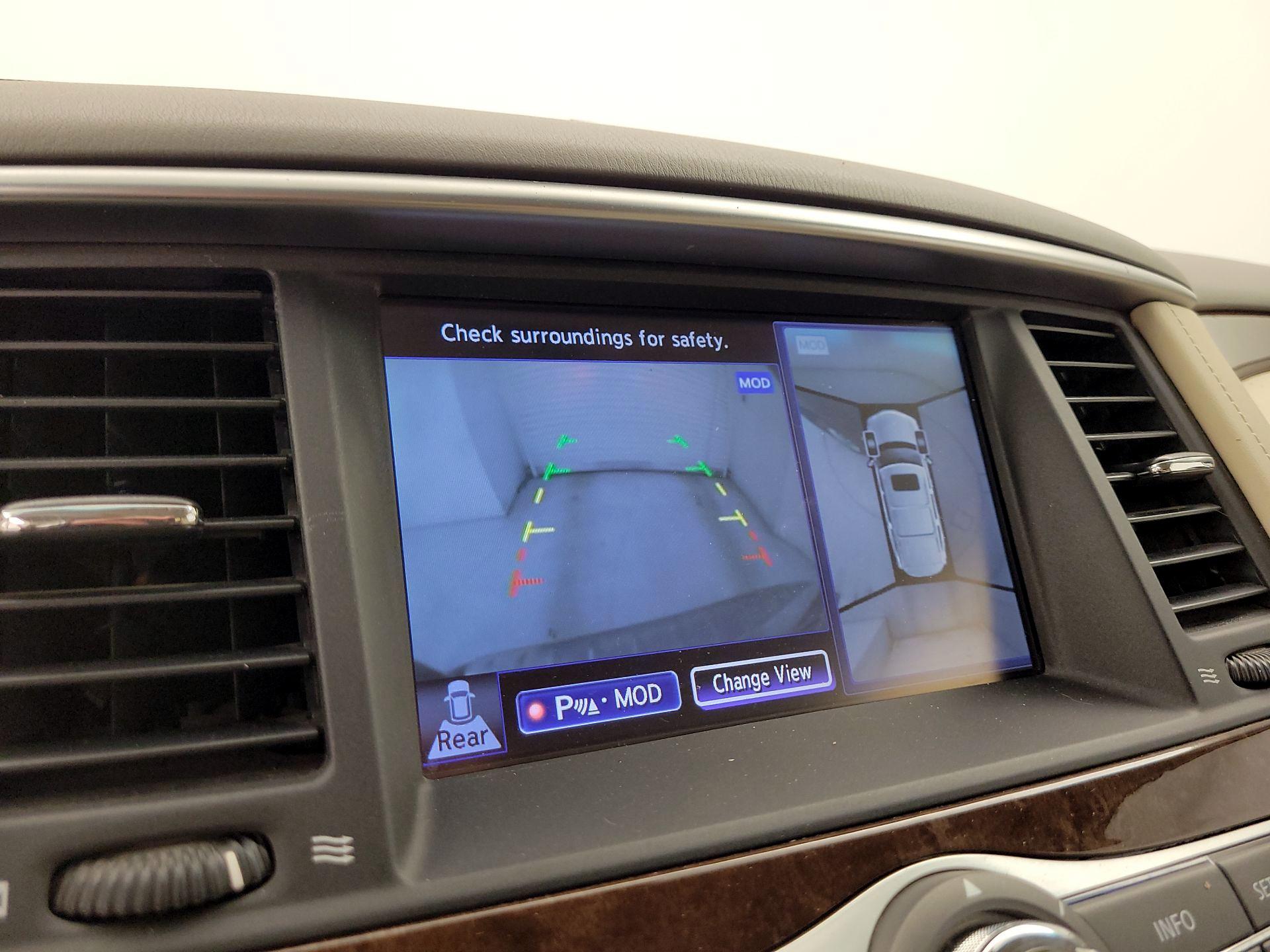 Thumbnail: 2017 INFINITI QX80 - 15