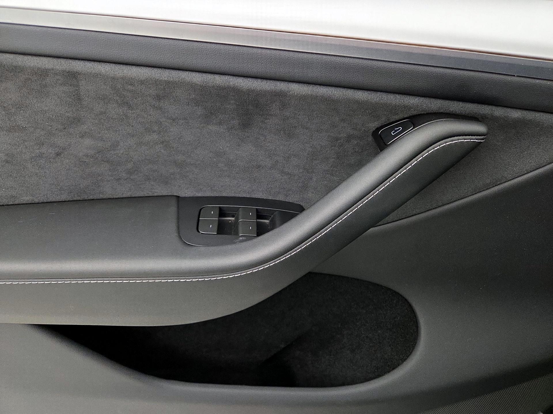 Thumbnail: 2024 Tesla Model Y - 12