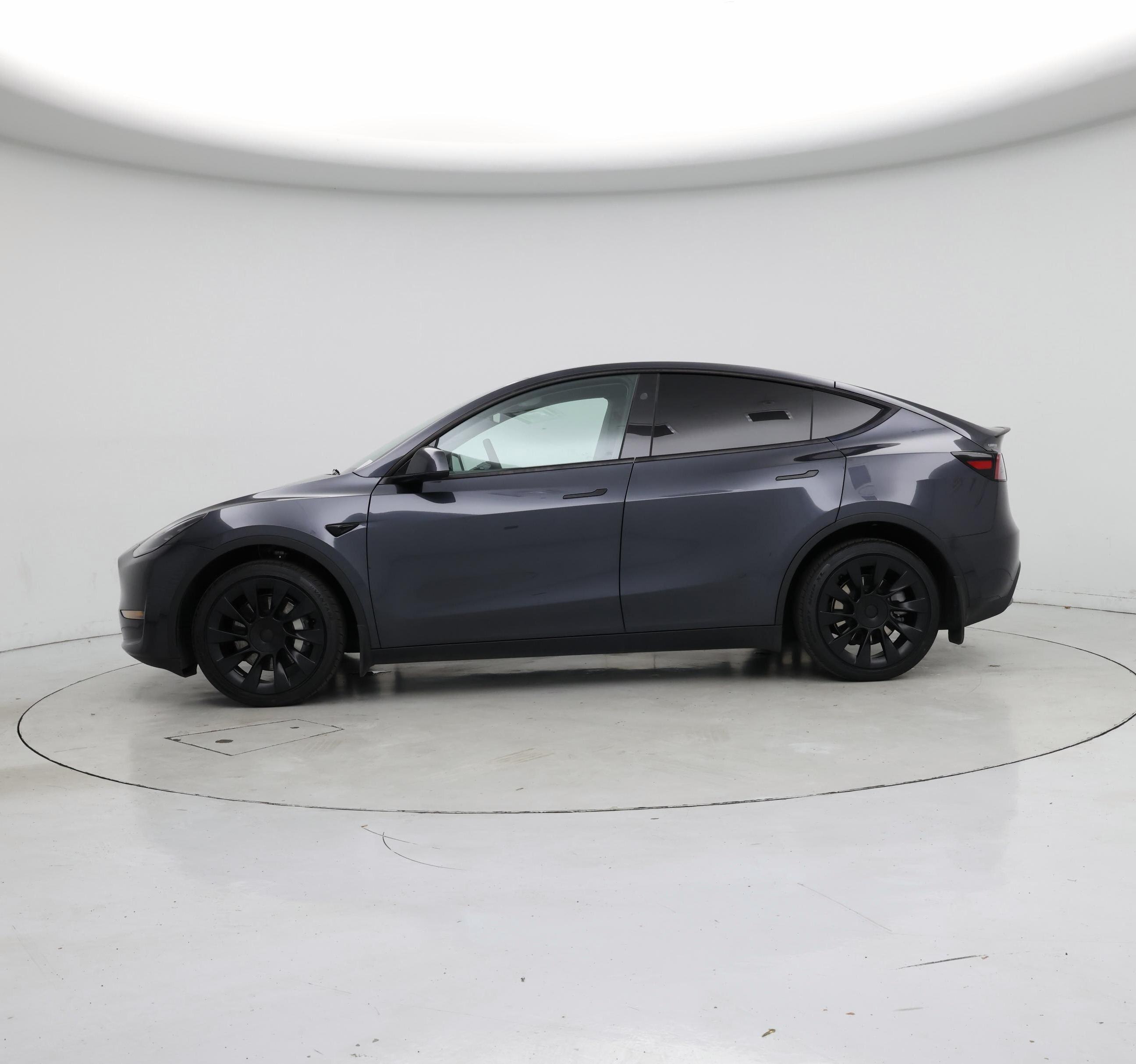Thumbnail: 2024 Tesla Model Y - 3