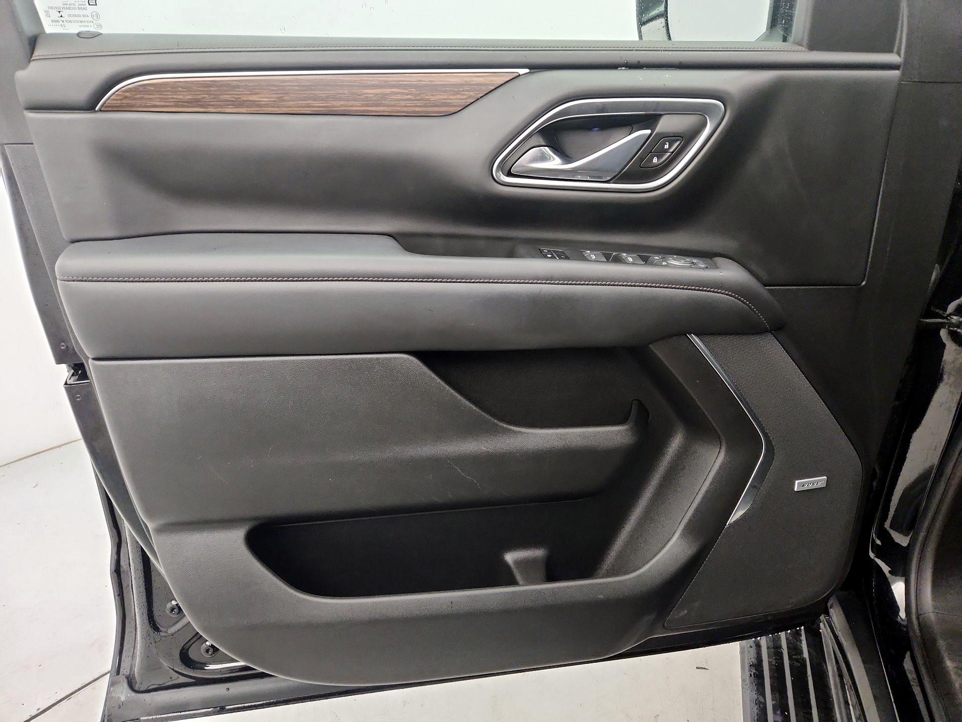 Thumbnail: 2021 Chevrolet Tahoe - 12