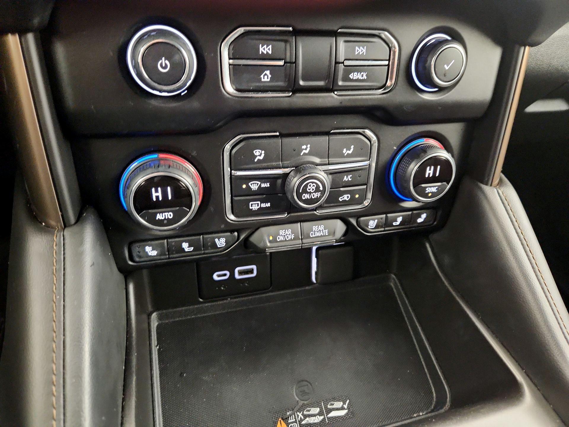 Thumbnail: 2021 Chevrolet Tahoe - 16