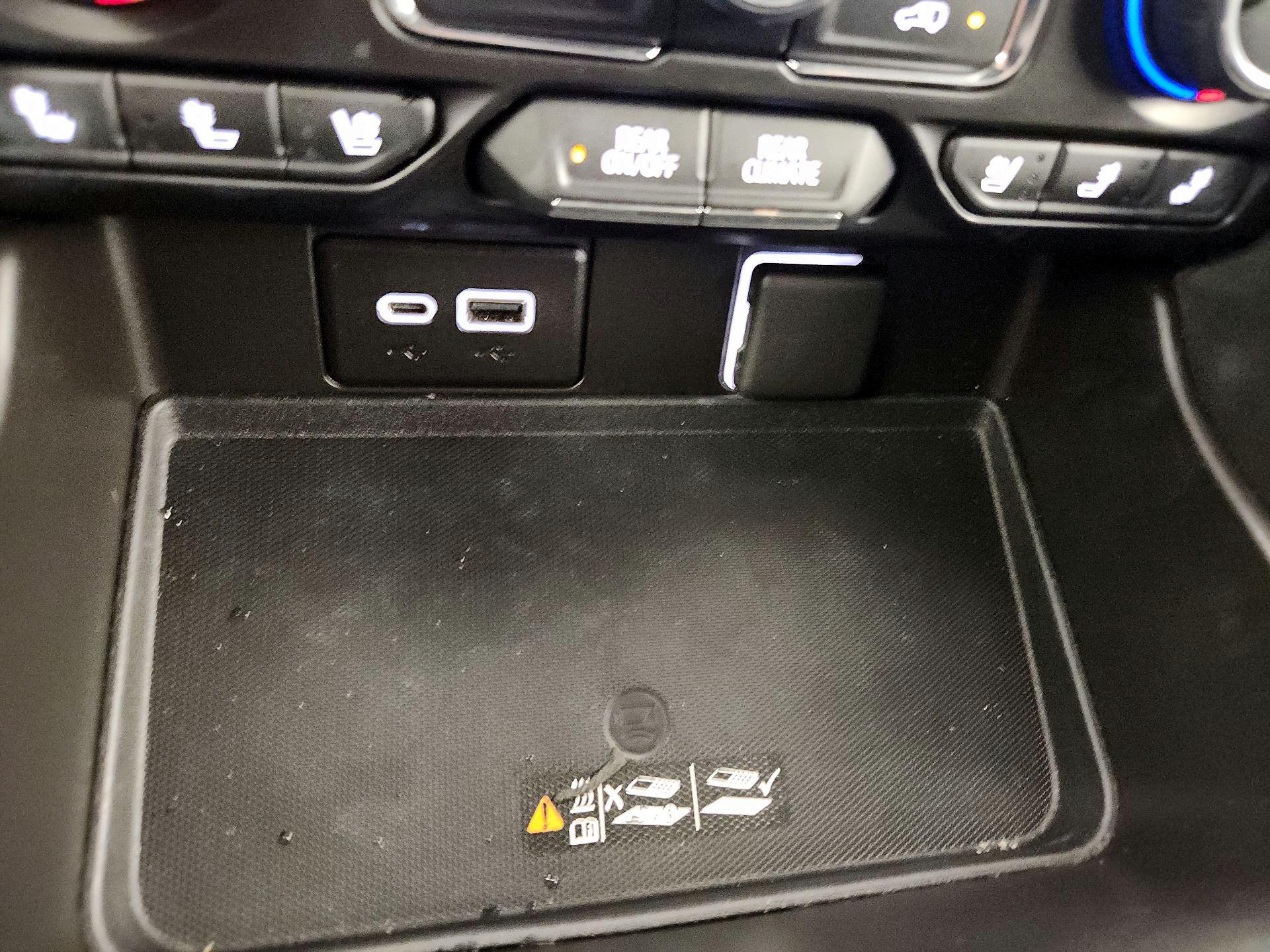 Thumbnail: 2021 Chevrolet Tahoe - 18