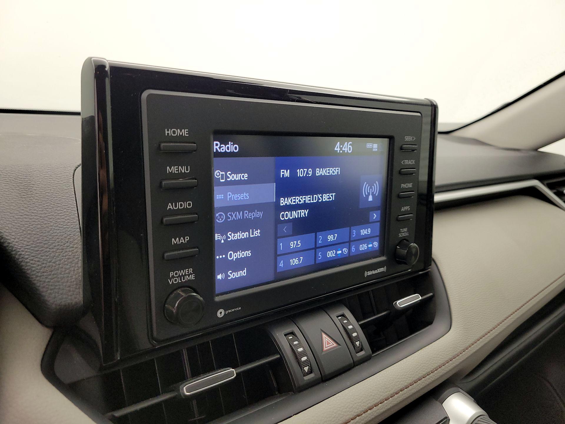 Thumbnail: 2021 Toyota RAV4 - 15