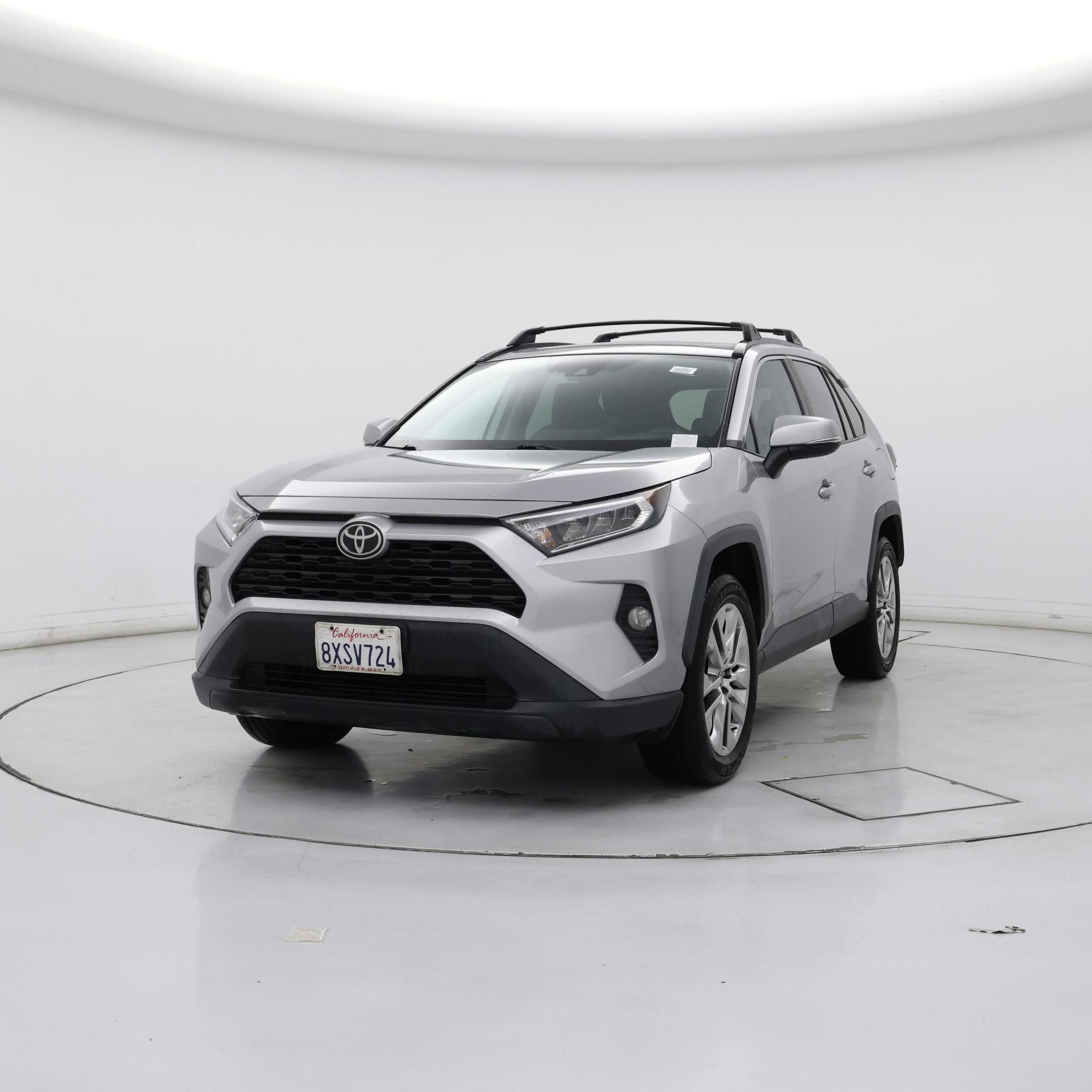 Thumbnail: 2021 Toyota RAV4 - 4