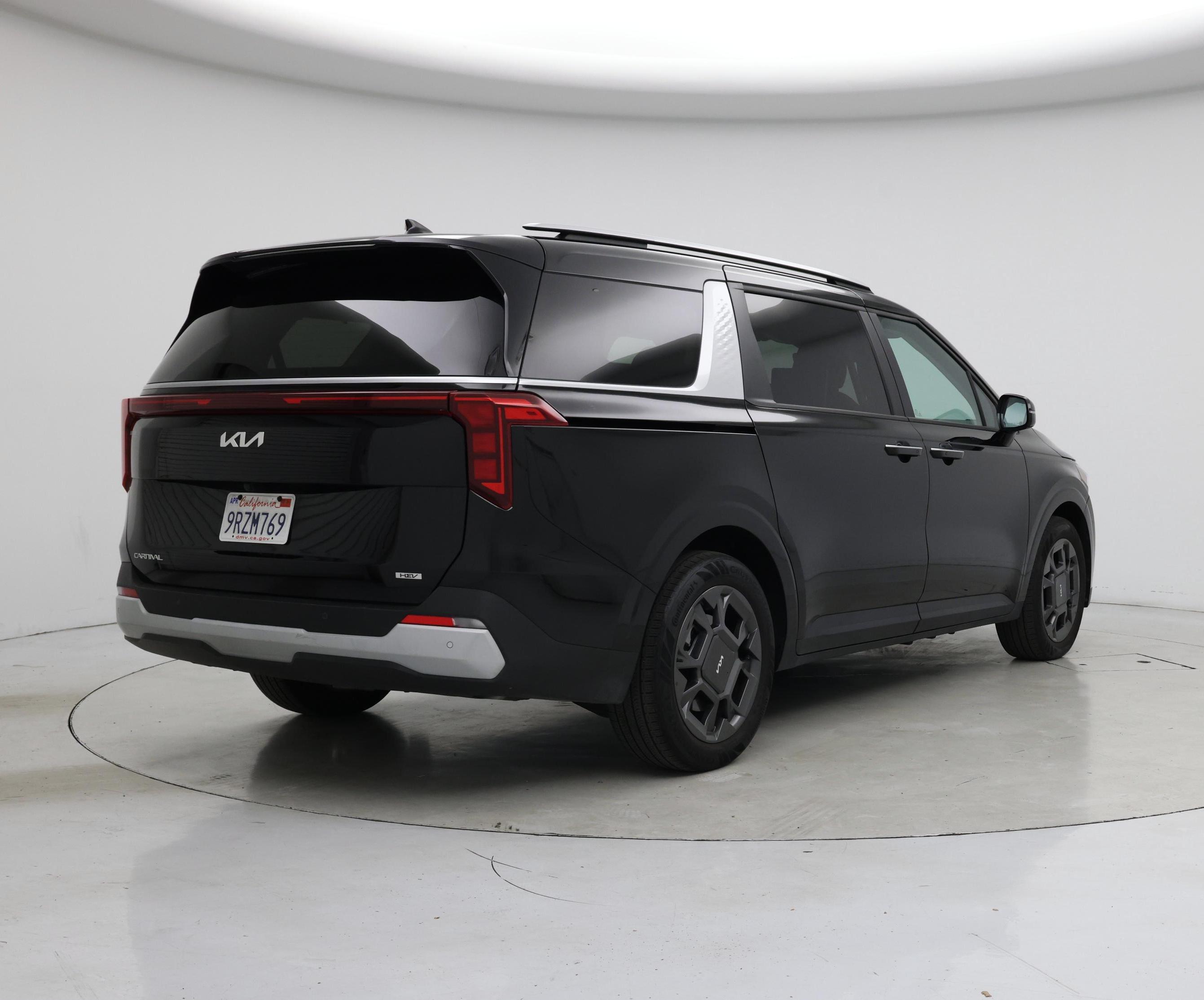 Thumbnail: 2025 Kia Carnival - 8