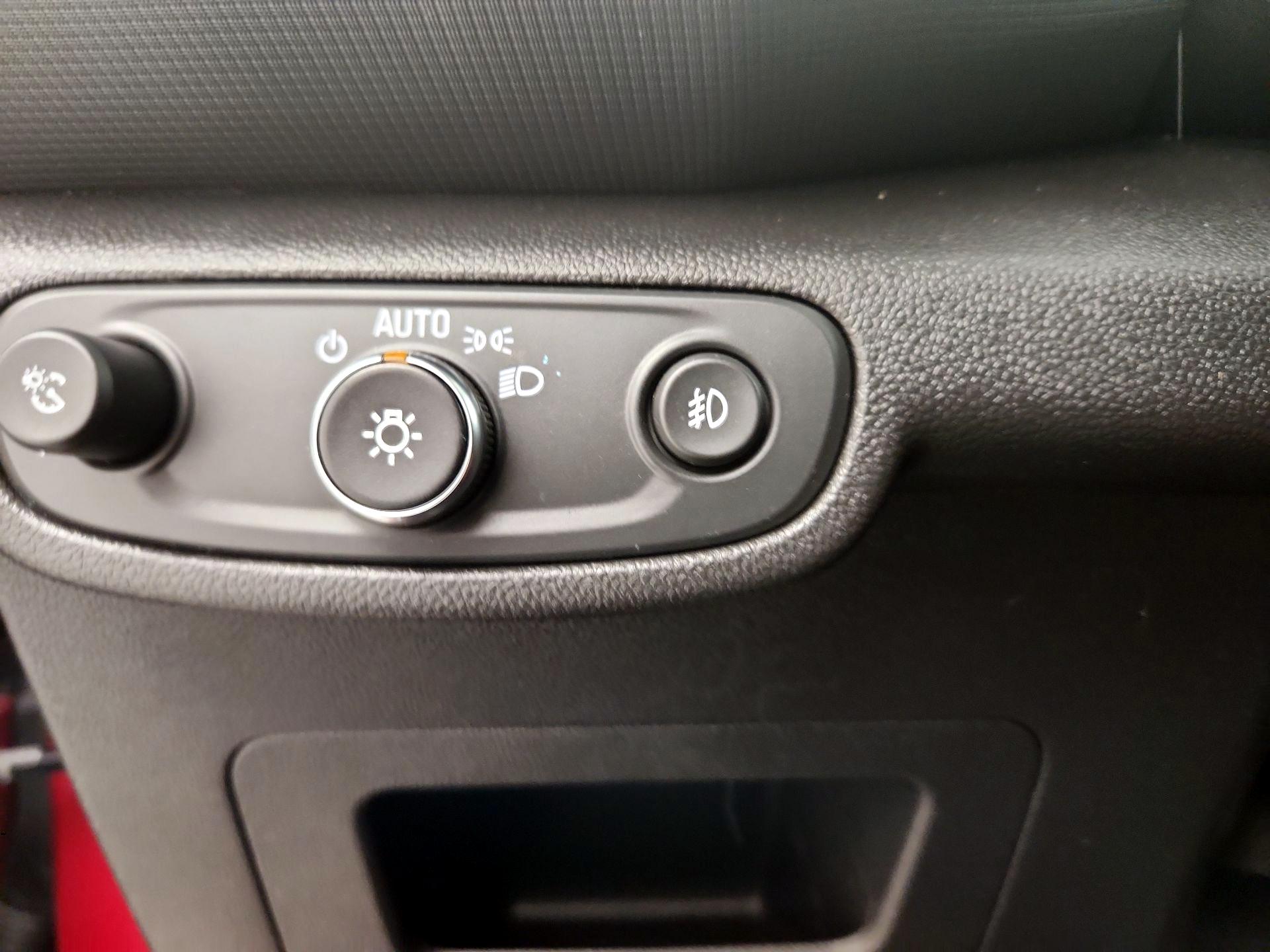 Thumbnail: 2021 Chevrolet TrailBlazer - 13