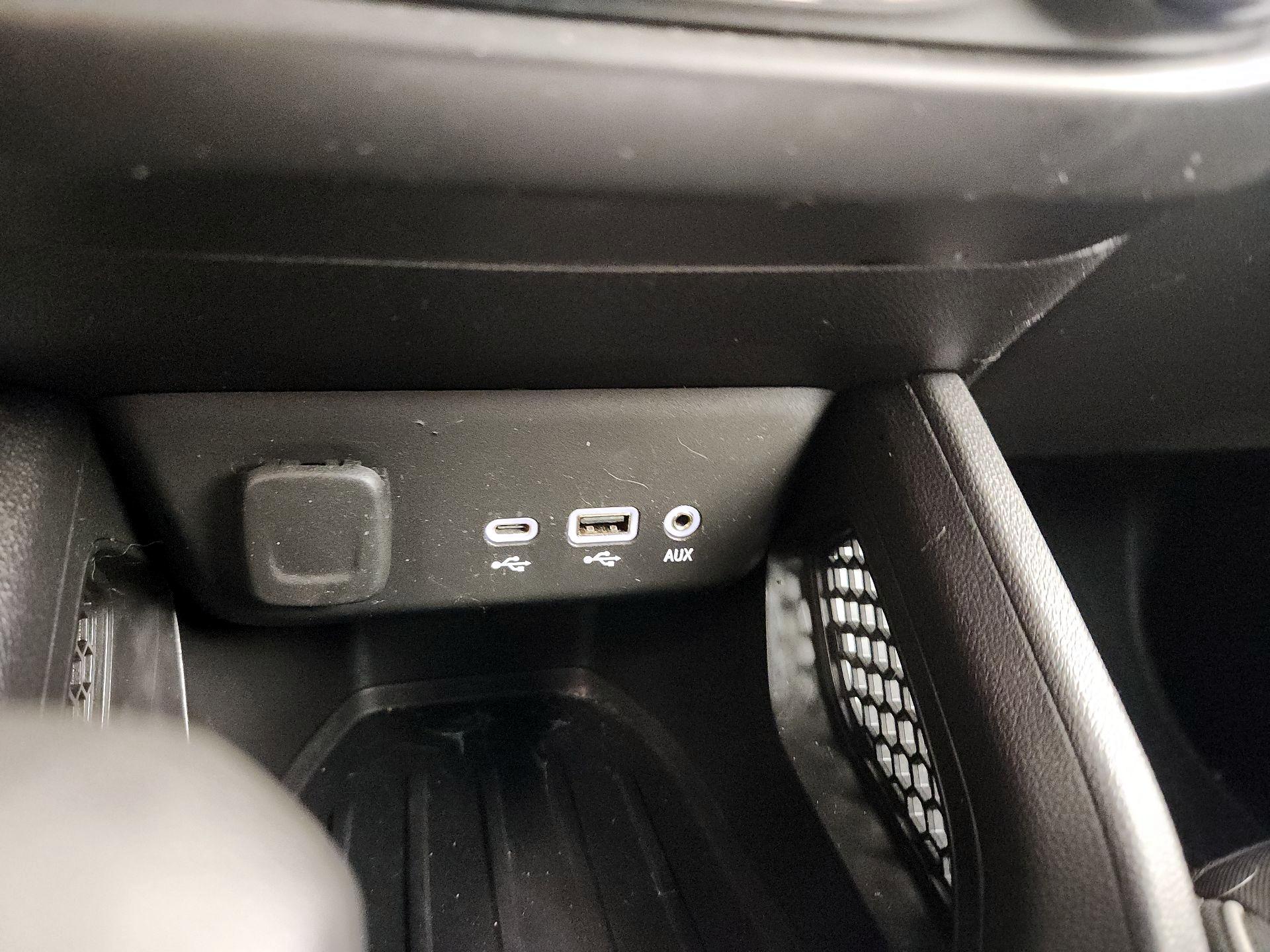 Thumbnail: 2021 Chevrolet TrailBlazer - 18