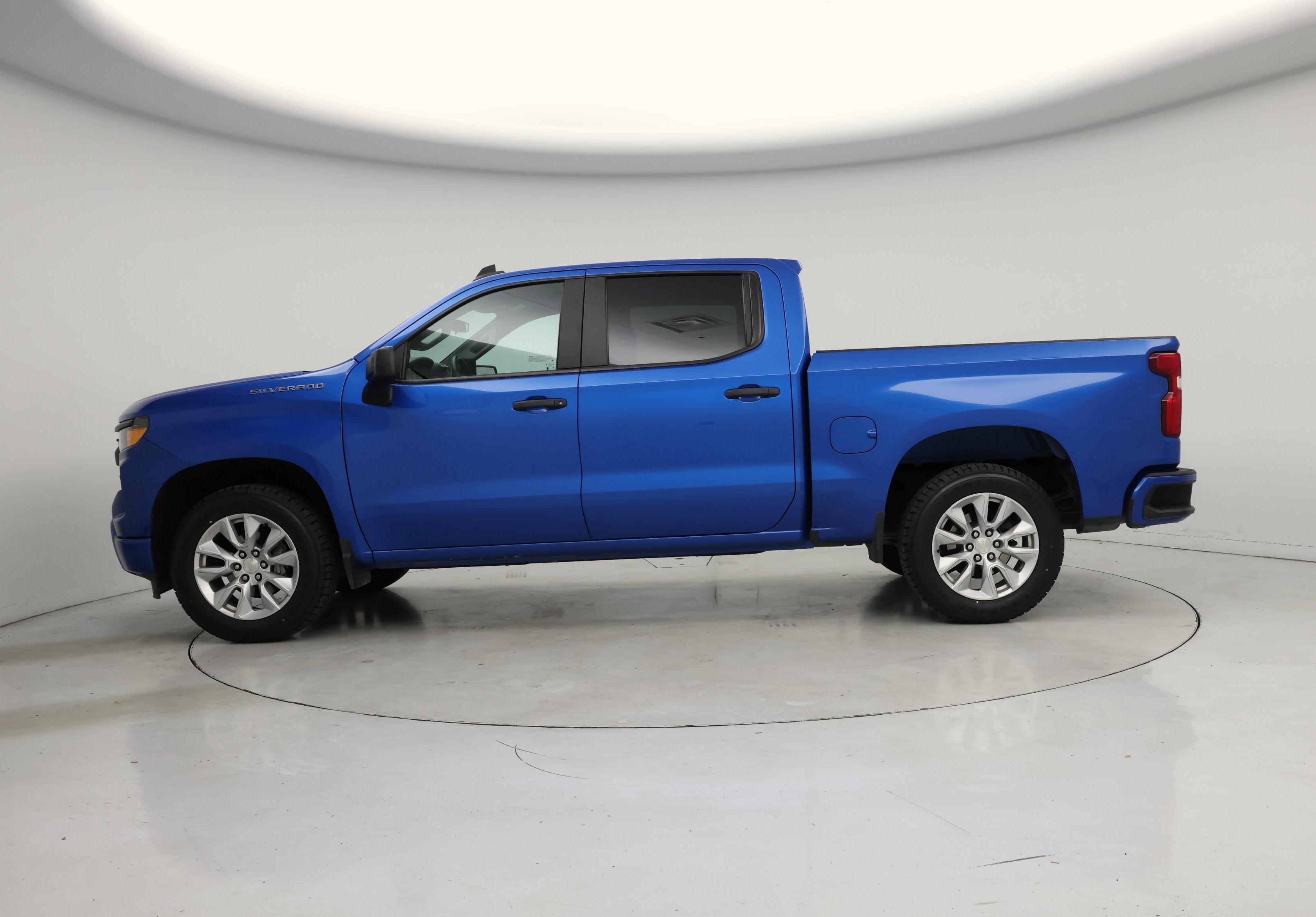 Thumbnail: 2022 Chevrolet Silverado 1500 - 3