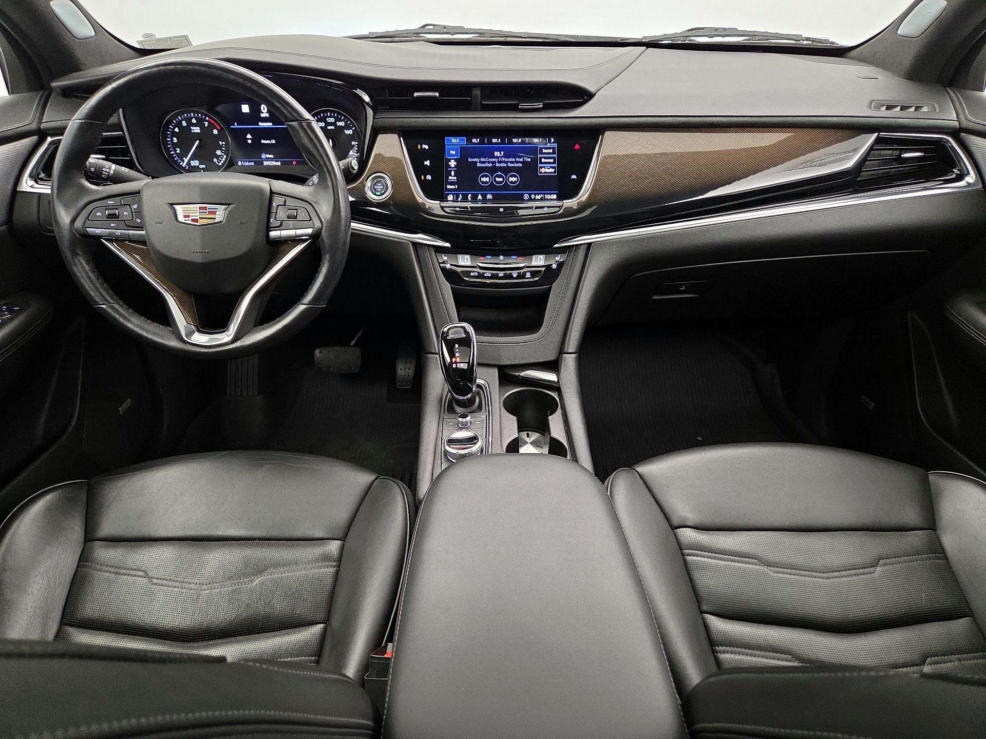 Thumbnail: 2020 Cadillac XT6 - 9